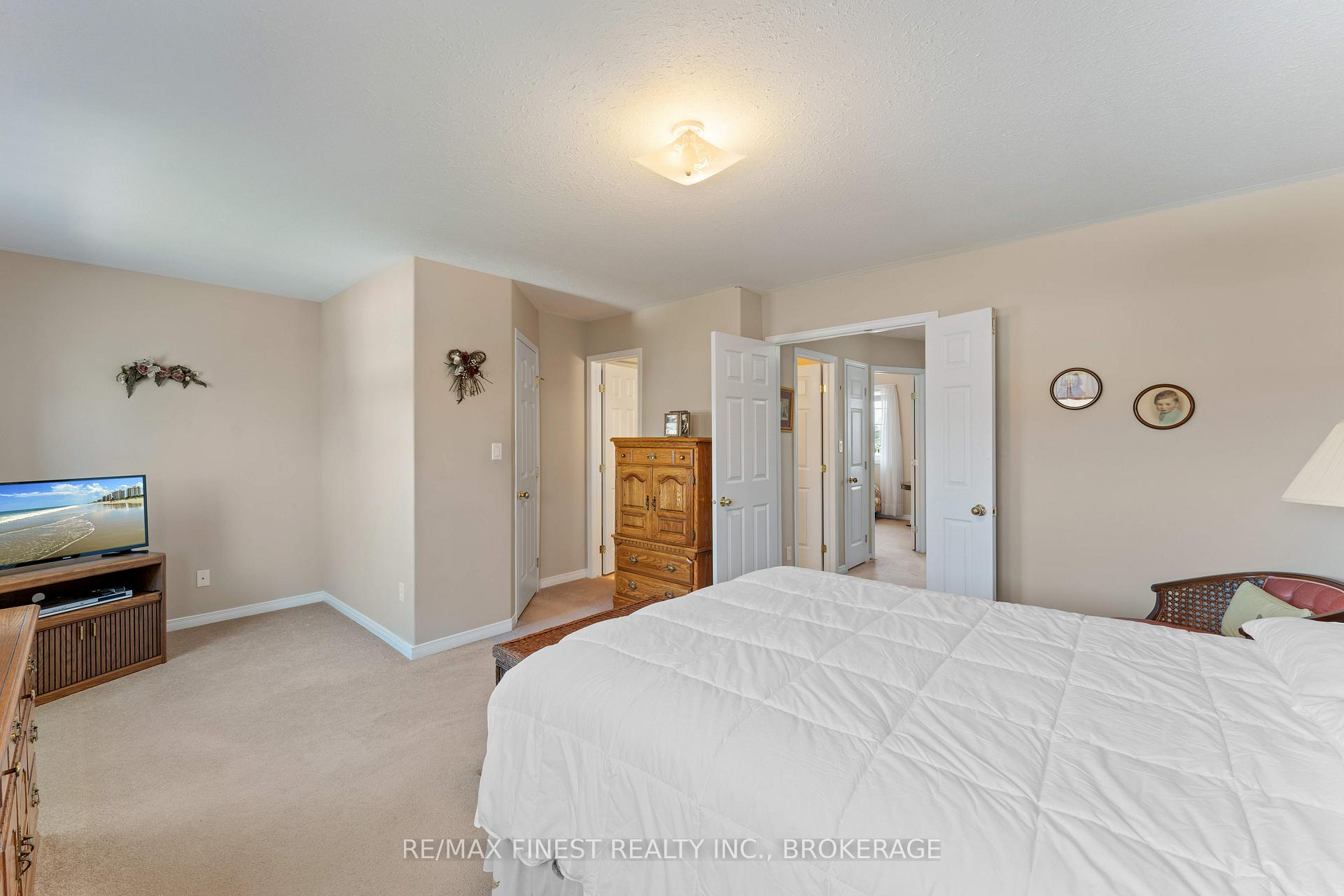 Photo 21 of 230 Ellesmeer Avenue, Kingston, City Northwest — HOMEH