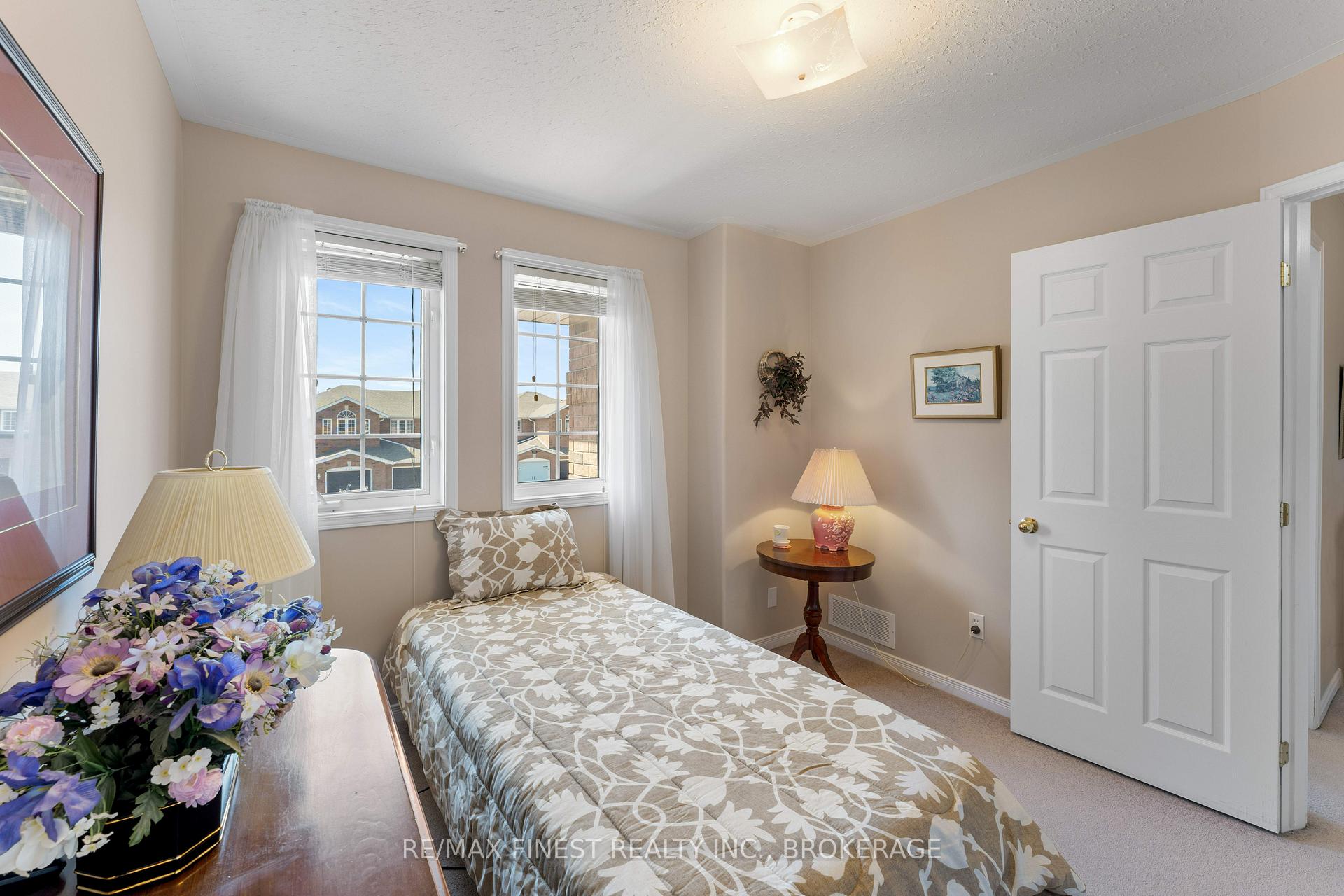 Photo 24 of 230 Ellesmeer Avenue, Kingston, City Northwest — HOMEH