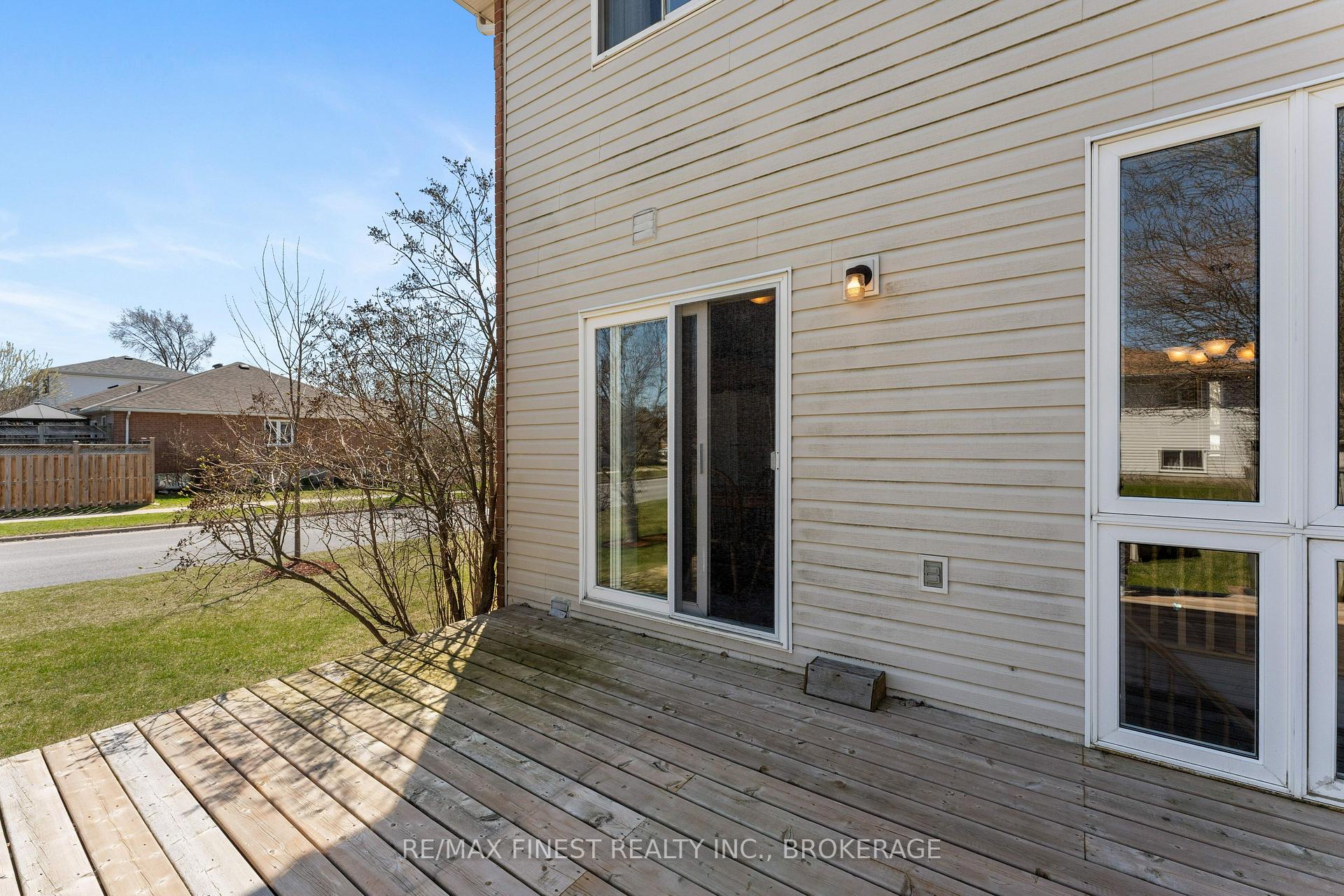 Photo 37 of 230 Ellesmeer Avenue, Kingston, City Northwest — HOMEH