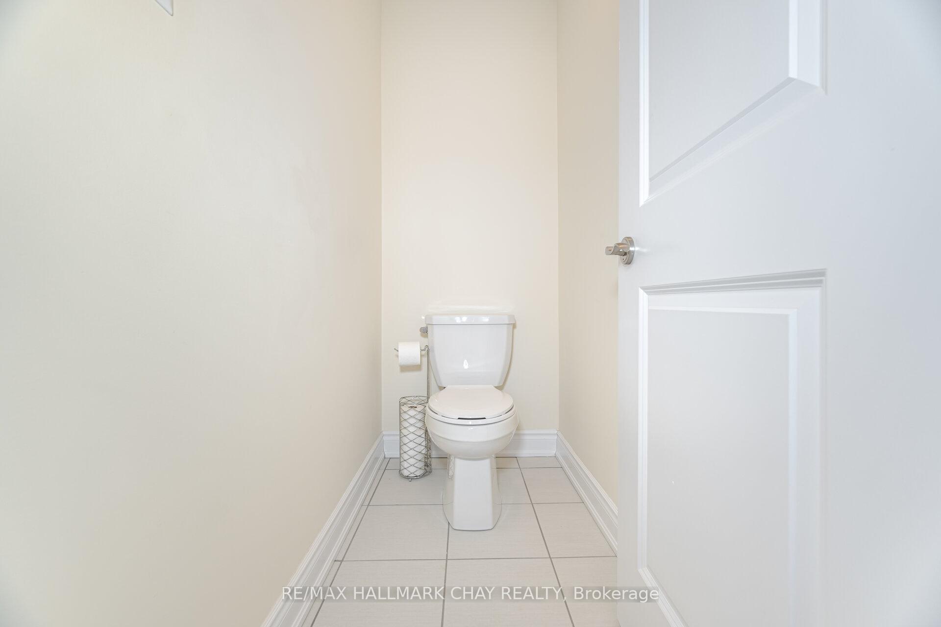Photo 34 of 30 Janes Crescent, New Tecumseth, Alliston — HOMEH
