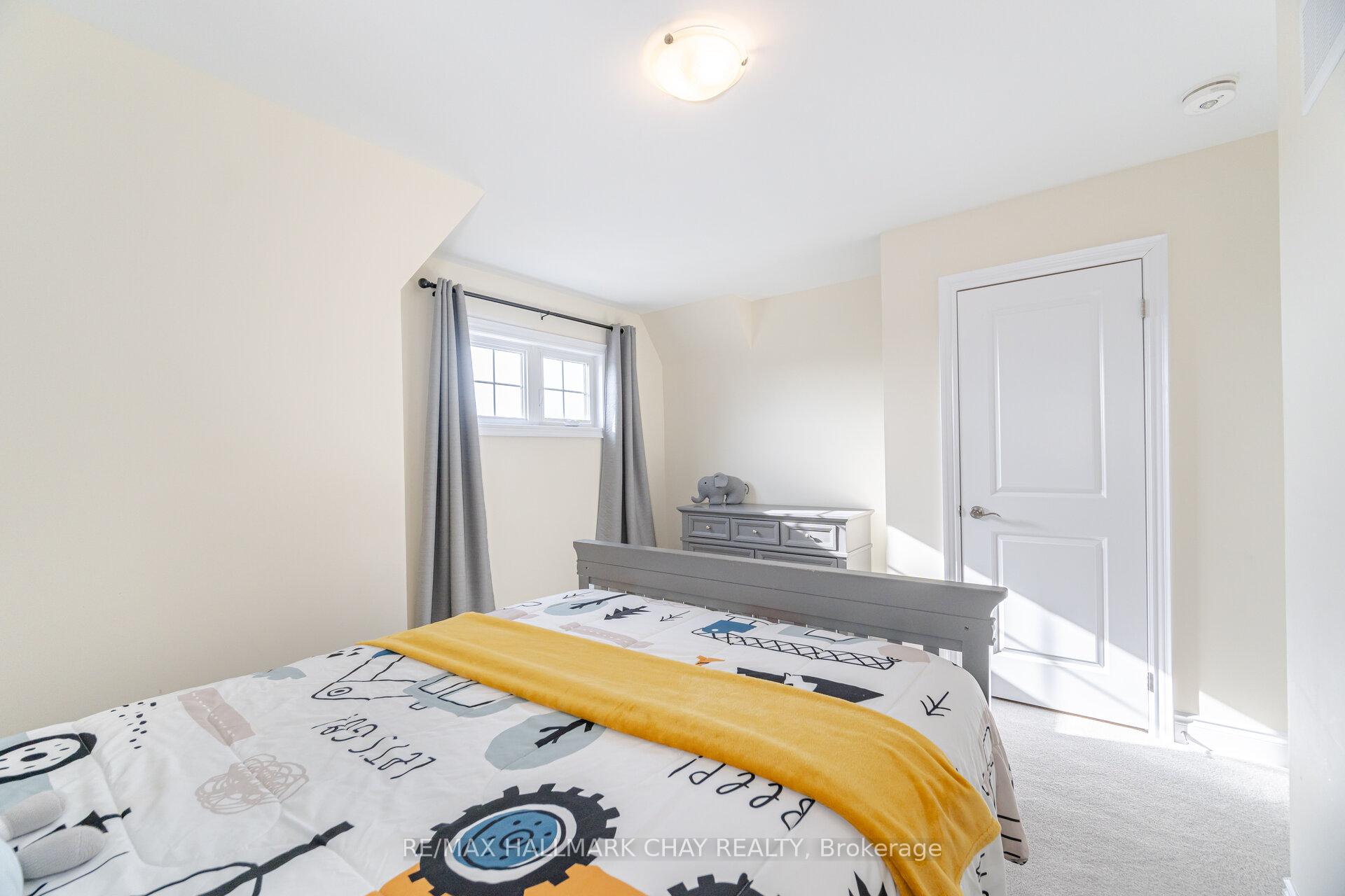 Photo 40 of 30 Janes Crescent, New Tecumseth, Alliston — HOMEH