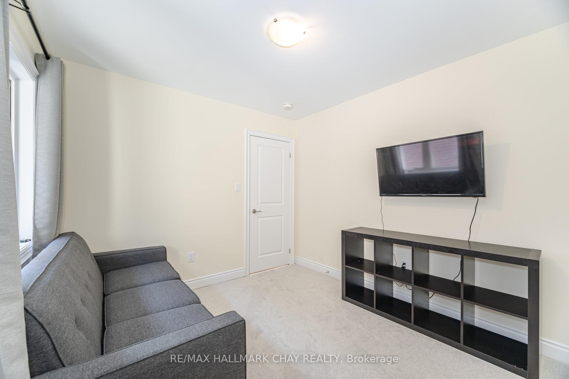 Photo 42 of 30 Janes Crescent, New Tecumseth, Alliston — HOMEH