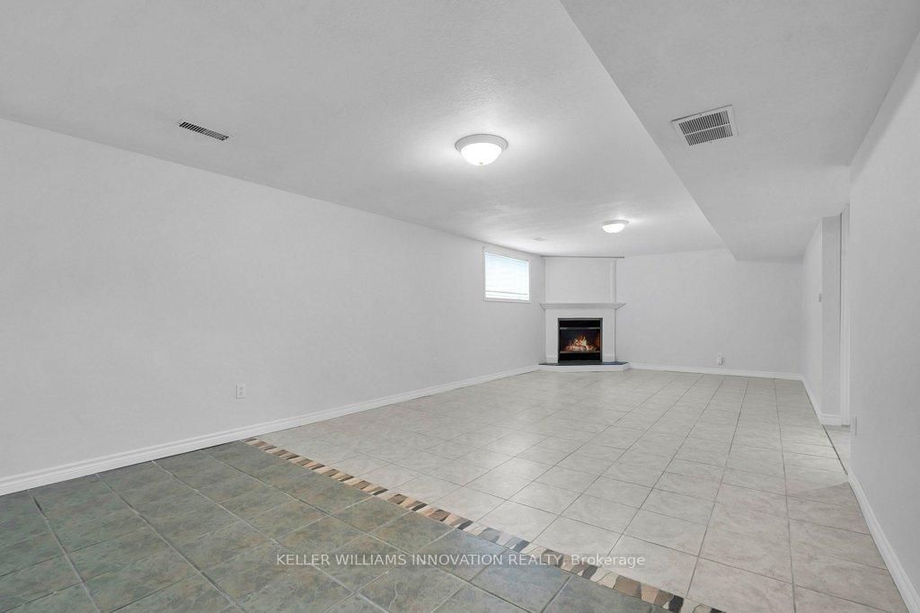 Photo 14 of 820 Tremaine Avenue S, North Perth, Elma — HOMEH