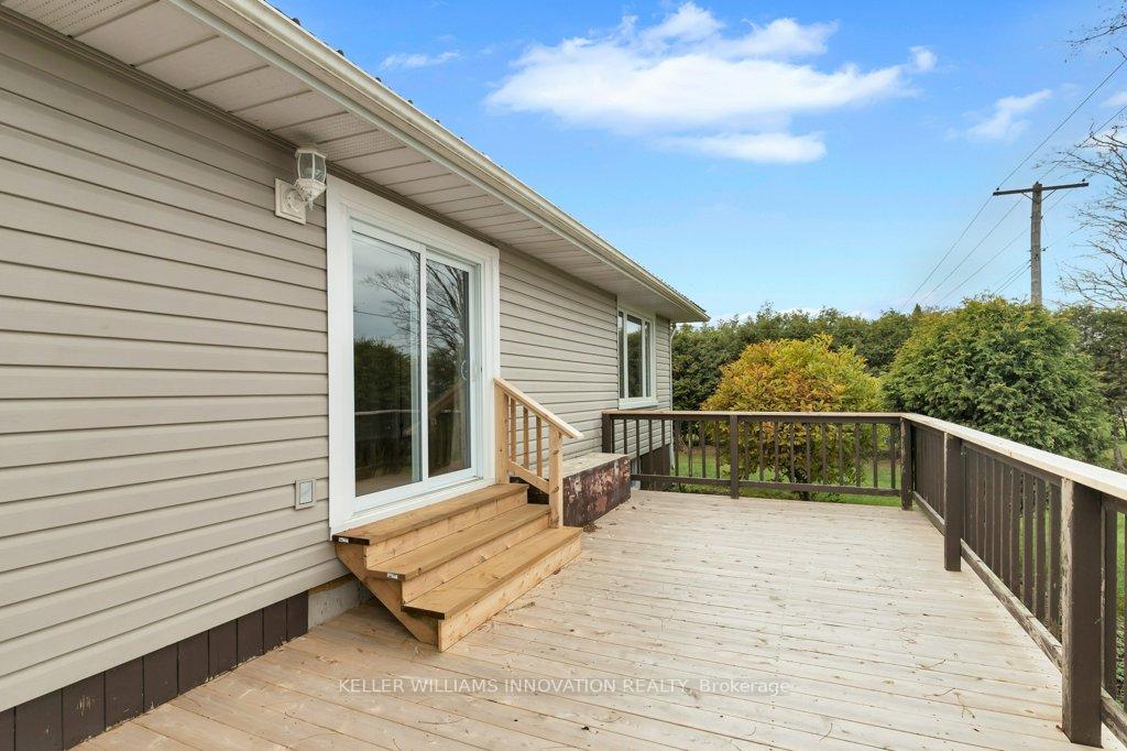Photo 17 of 820 Tremaine Avenue S, North Perth, Elma — HOMEH