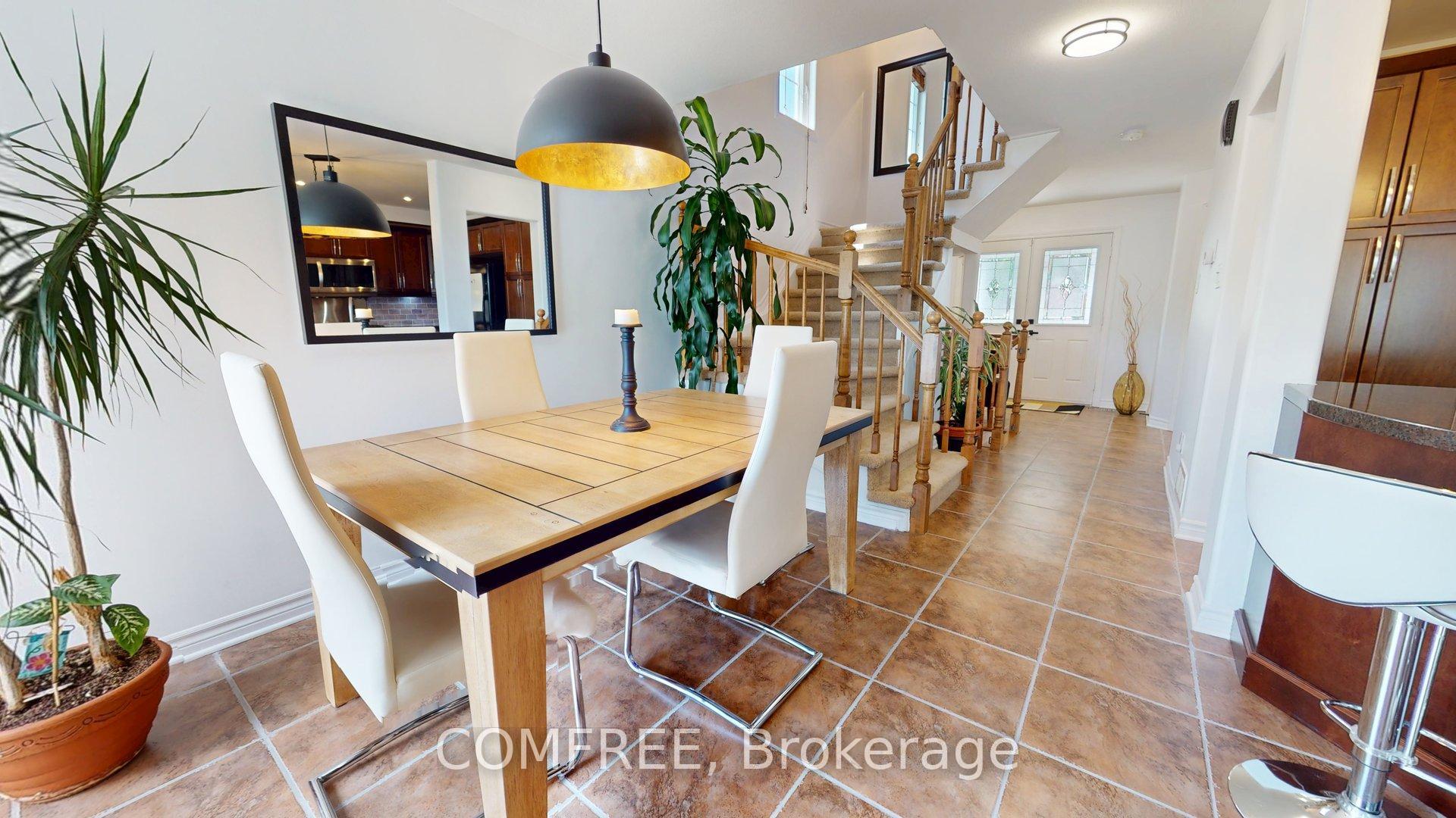 Photo 13 of 2112 Bergamot Circle, Ottawa, Springridge/East Village — HOMEH