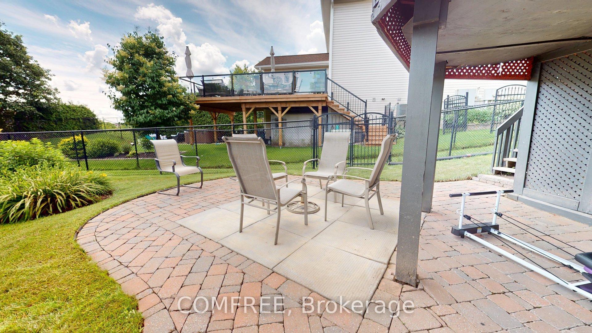 Photo 25 of 2112 Bergamot Circle, Ottawa, Springridge/East Village — HOMEH