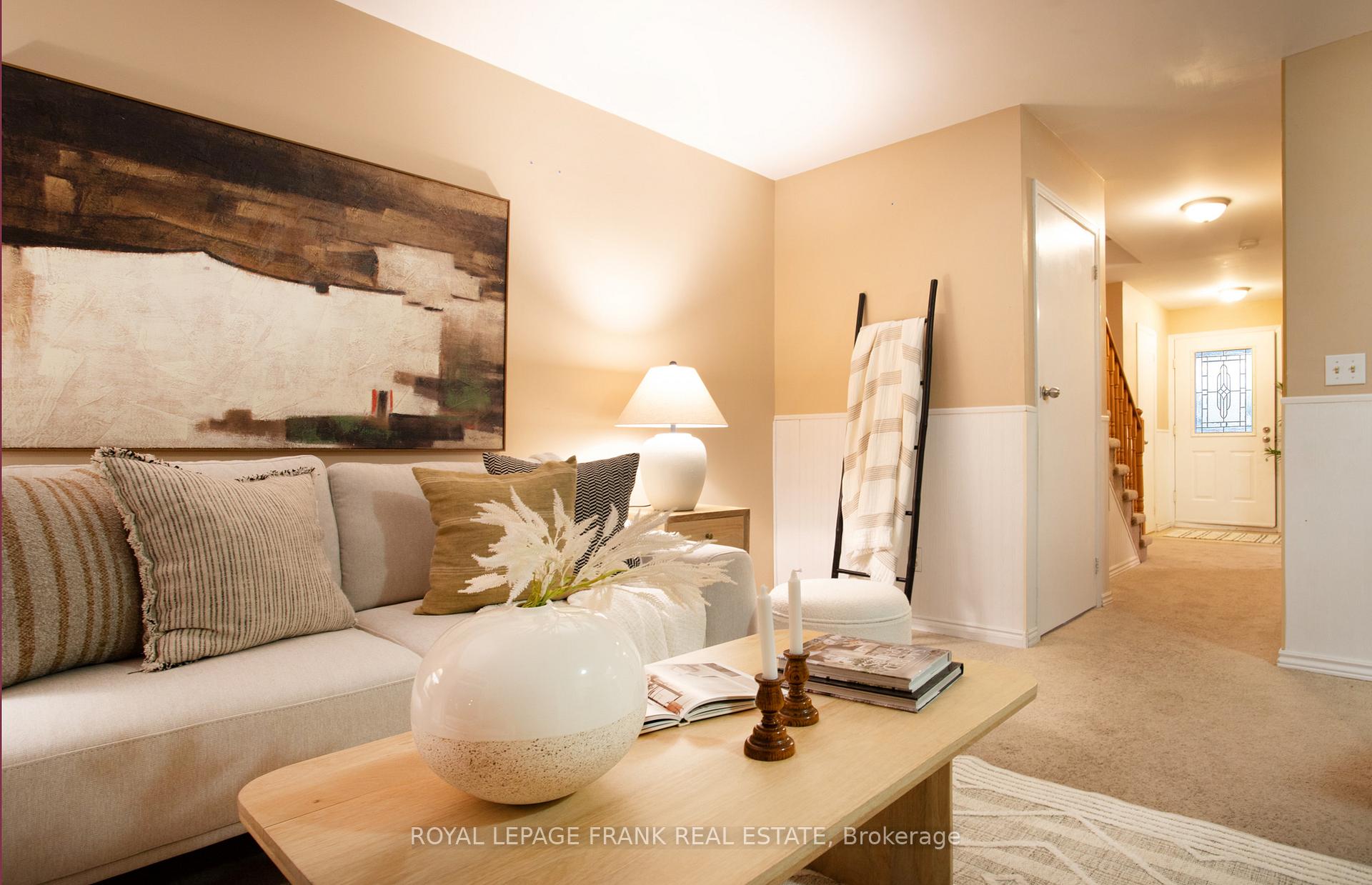 Photo 4 of 1466 O'Hara Court, Oshawa, Lakeview — HOMEH