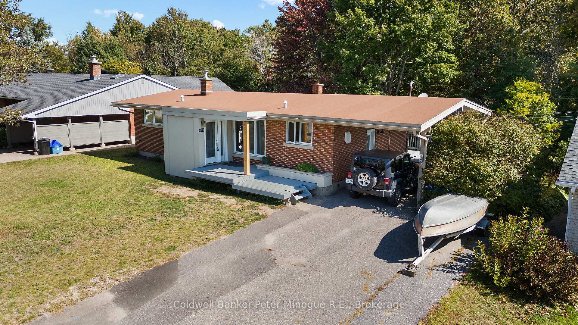 Front of 649 Birchwood Road