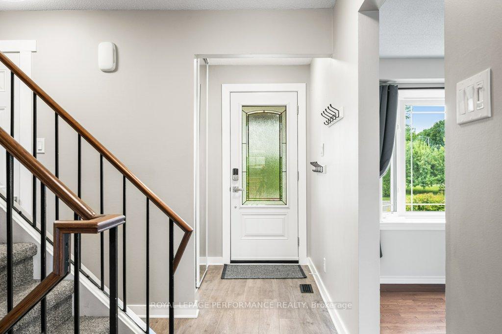 Photo 5 of 360 Burnt Ember Way, Ottawa, Chatelaine Village — HOMEH