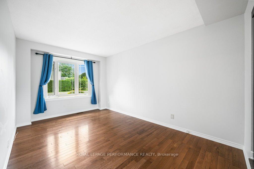 Photo 9 of 360 Burnt Ember Way, Ottawa, Chatelaine Village — HOMEH