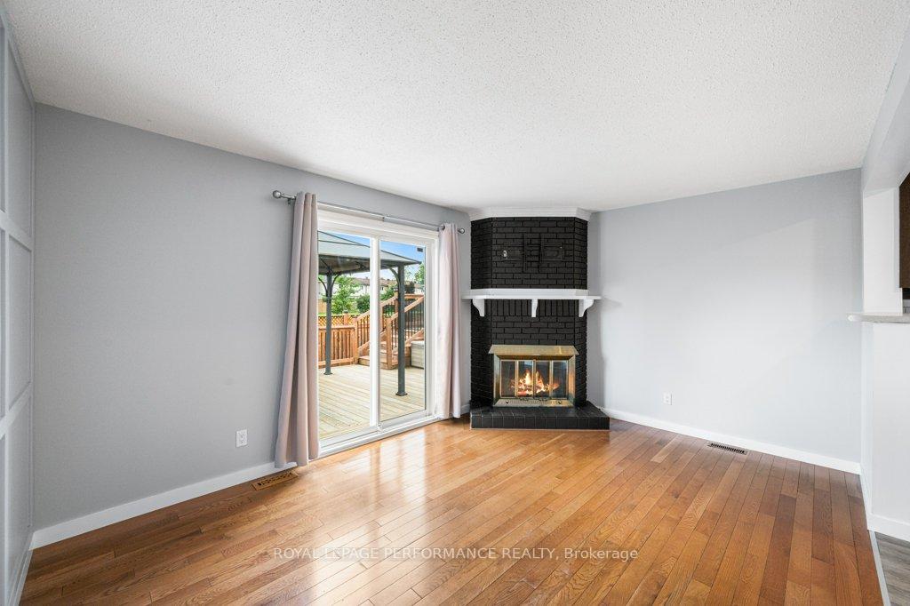 Photo 19 of 360 Burnt Ember Way, Ottawa, Chatelaine Village — HOMEH