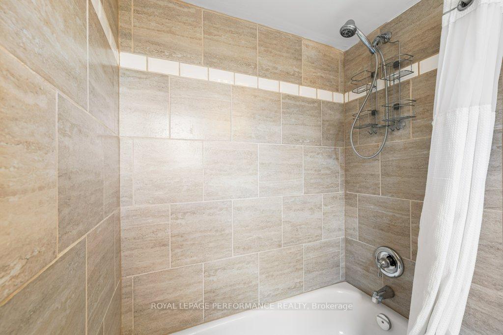 Photo 32 of 360 Burnt Ember Way, Ottawa, Chatelaine Village — HOMEH