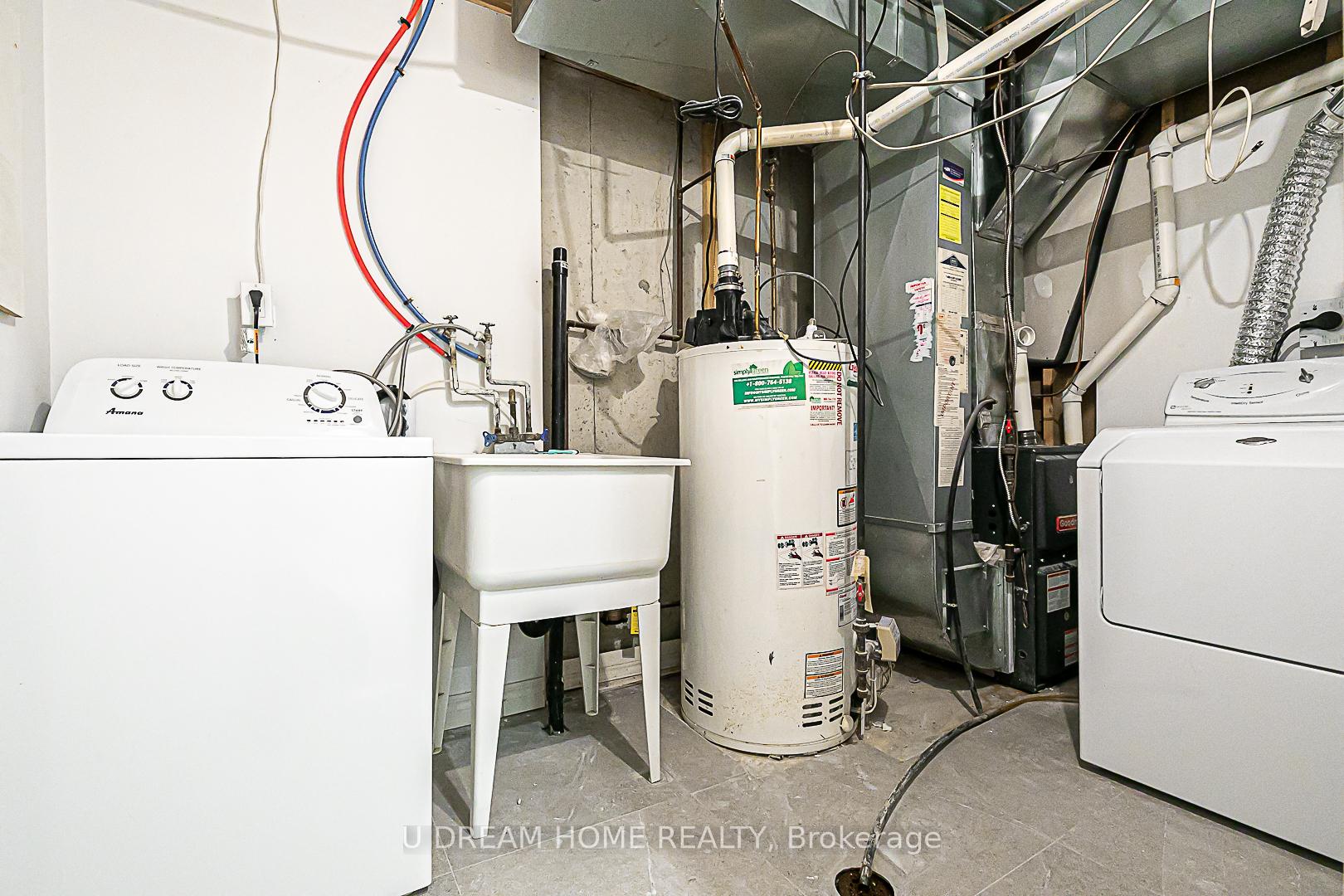 Photo 25 of 10 John Gary Drive, Markham, Village Green-South Unionville — HOMEH