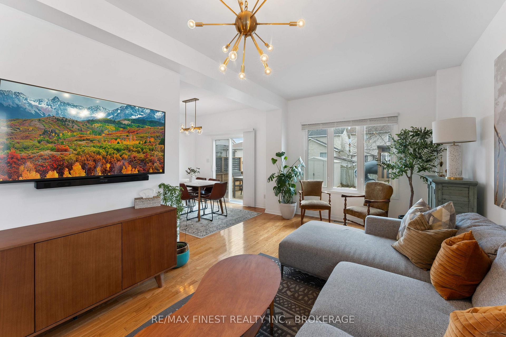 Photo 14 of 1042 Rainbow Crescent, Kingston, Kingston East (Incl Barret Crt) — HOMEH