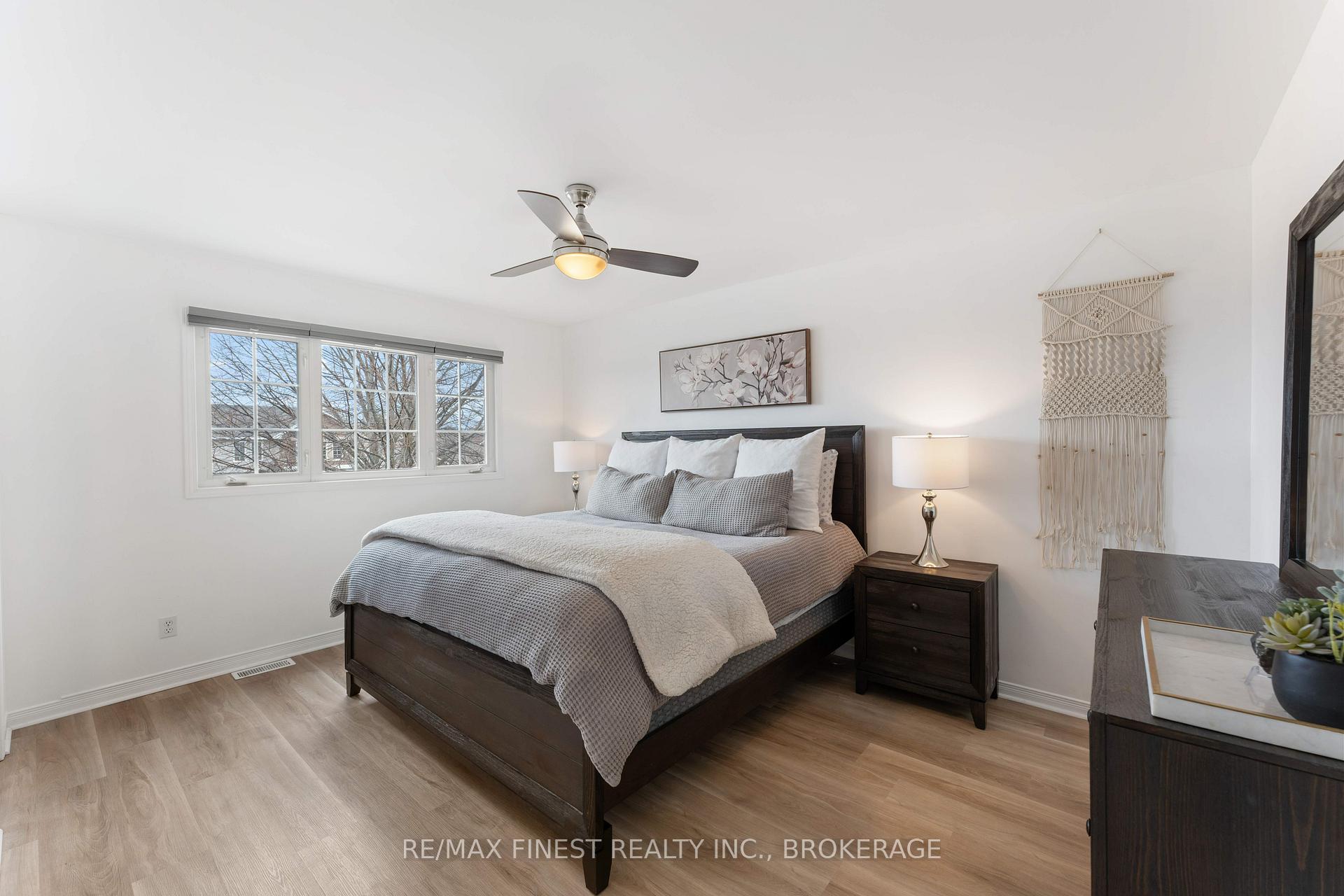 Photo 19 of 1042 Rainbow Crescent, Kingston, Kingston East (Incl Barret Crt) — HOMEH