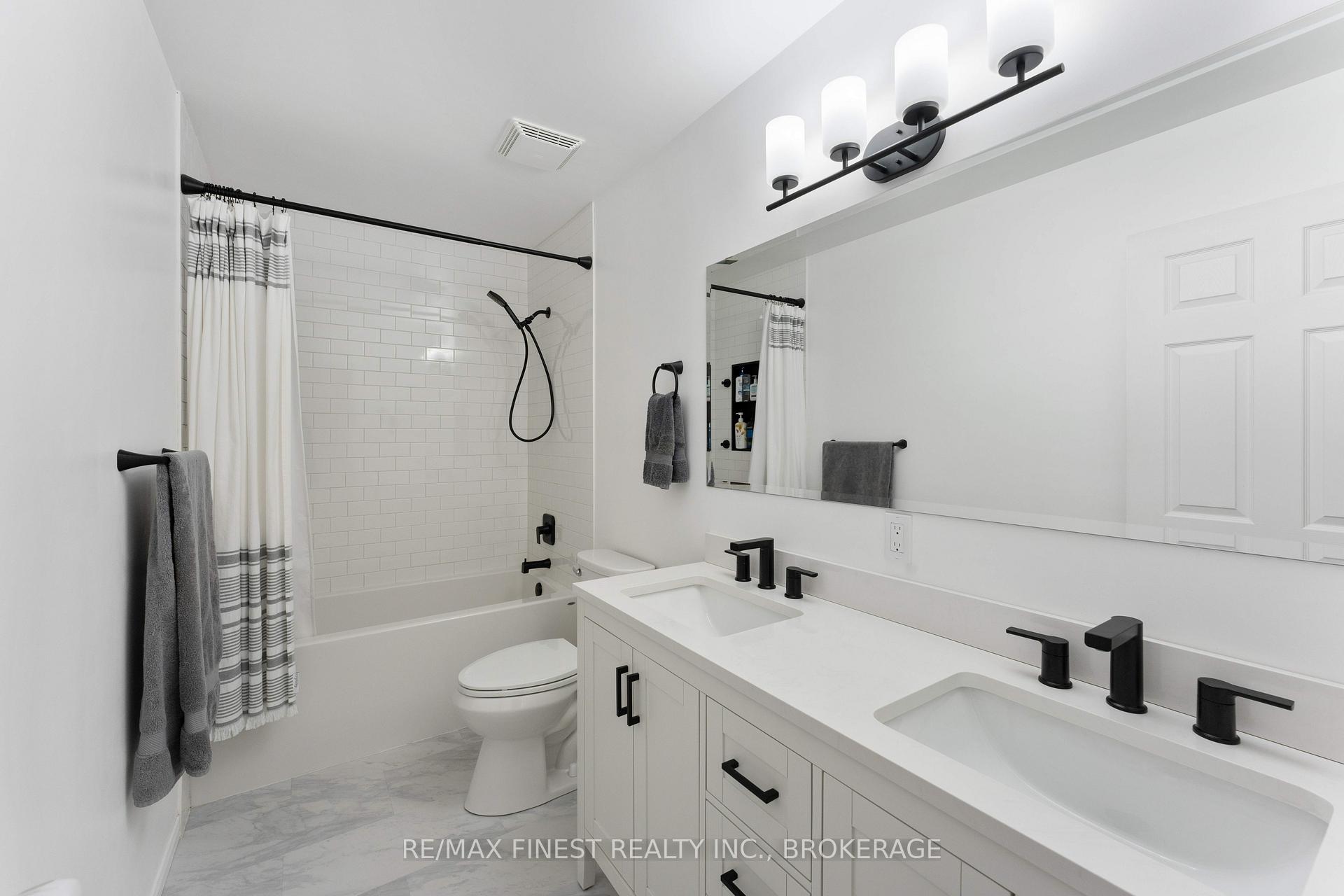 Photo 21 of 1042 Rainbow Crescent, Kingston, Kingston East (Incl Barret Crt) — HOMEH