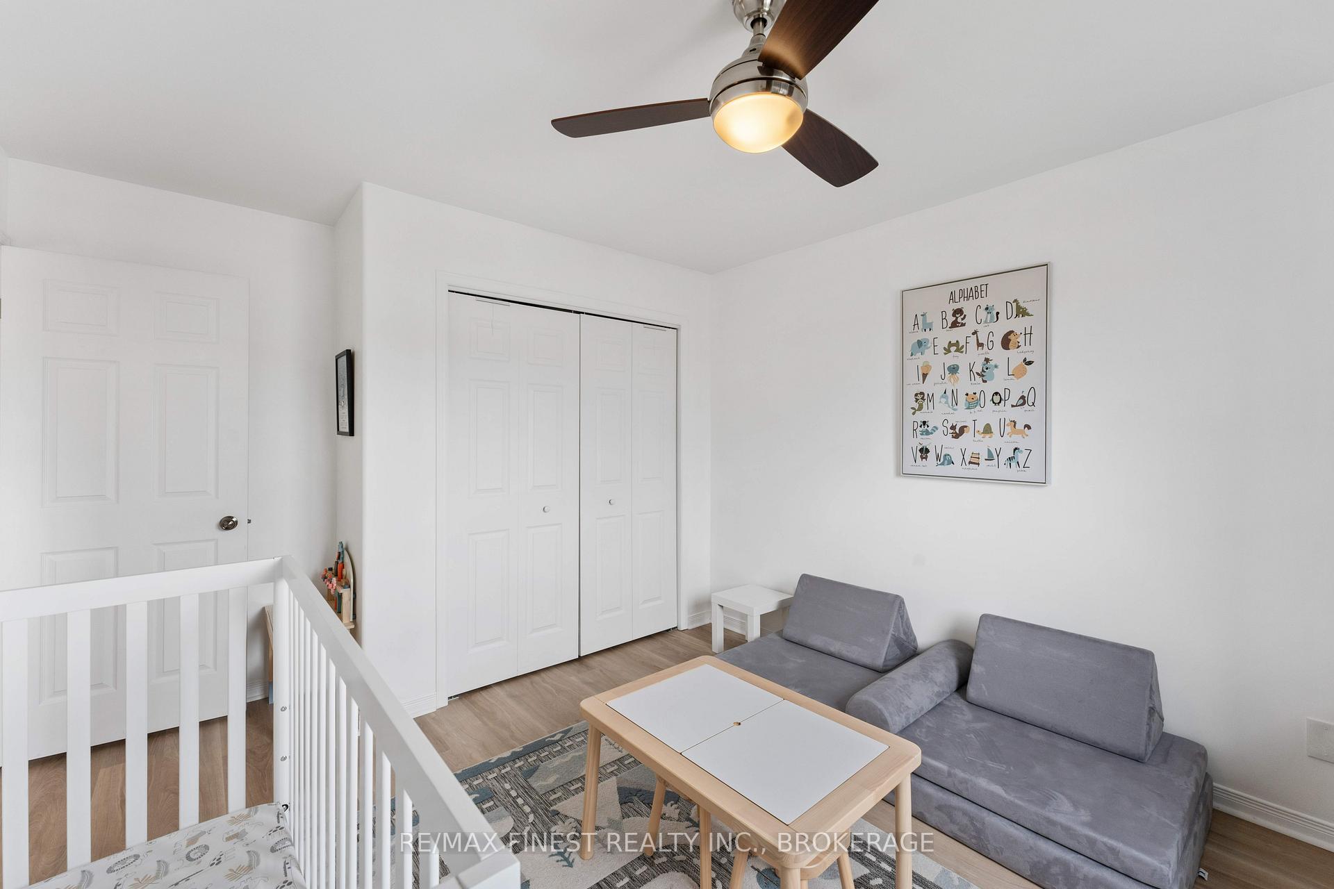 Photo 27 of 1042 Rainbow Crescent, Kingston, Kingston East (Incl Barret Crt) — HOMEH