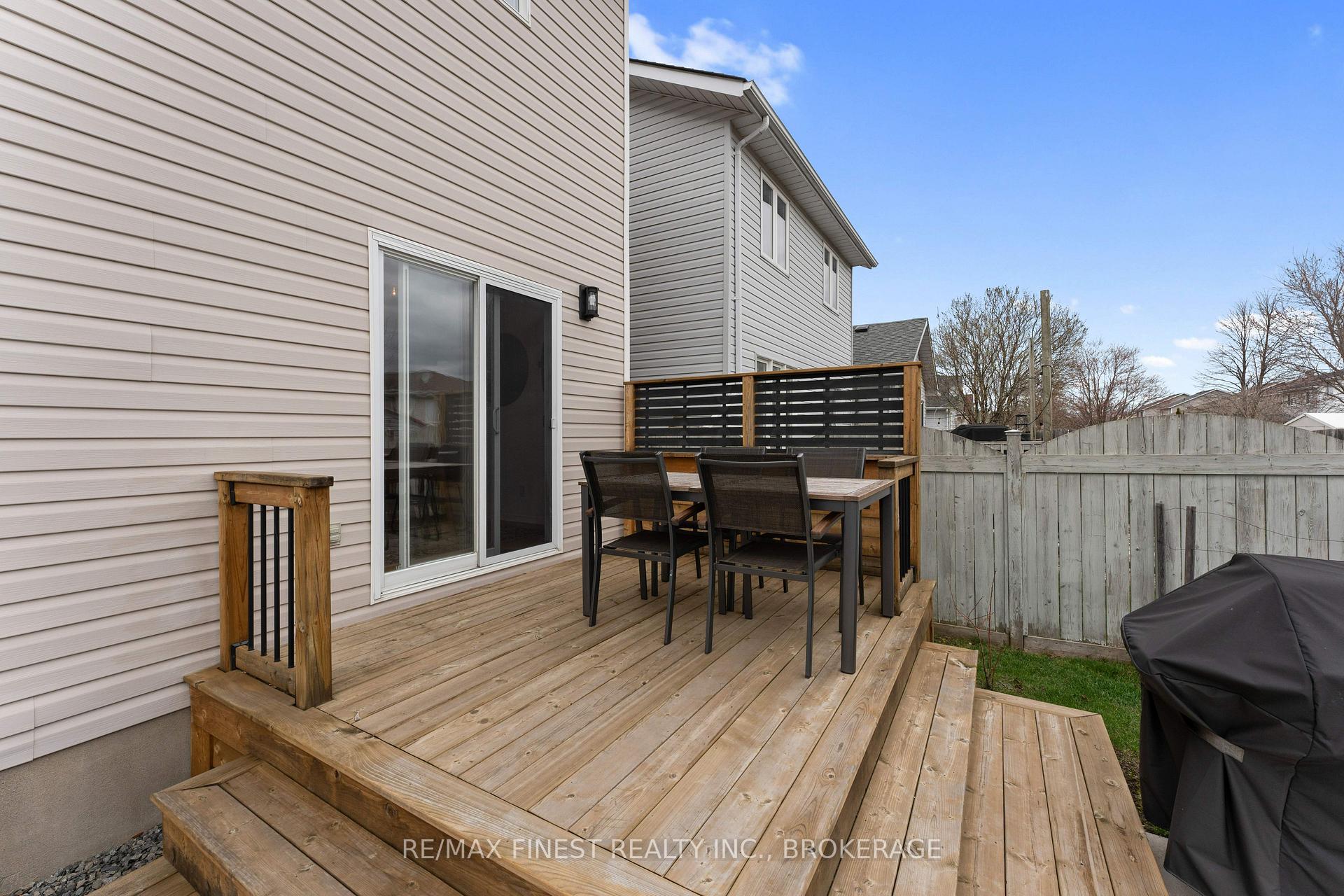Photo 34 of 1042 Rainbow Crescent, Kingston, Kingston East (Incl Barret Crt) — HOMEH