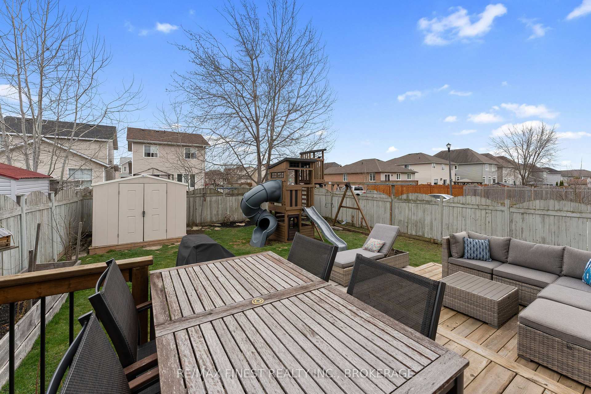 Photo 35 of 1042 Rainbow Crescent, Kingston, Kingston East (Incl Barret Crt) — HOMEH