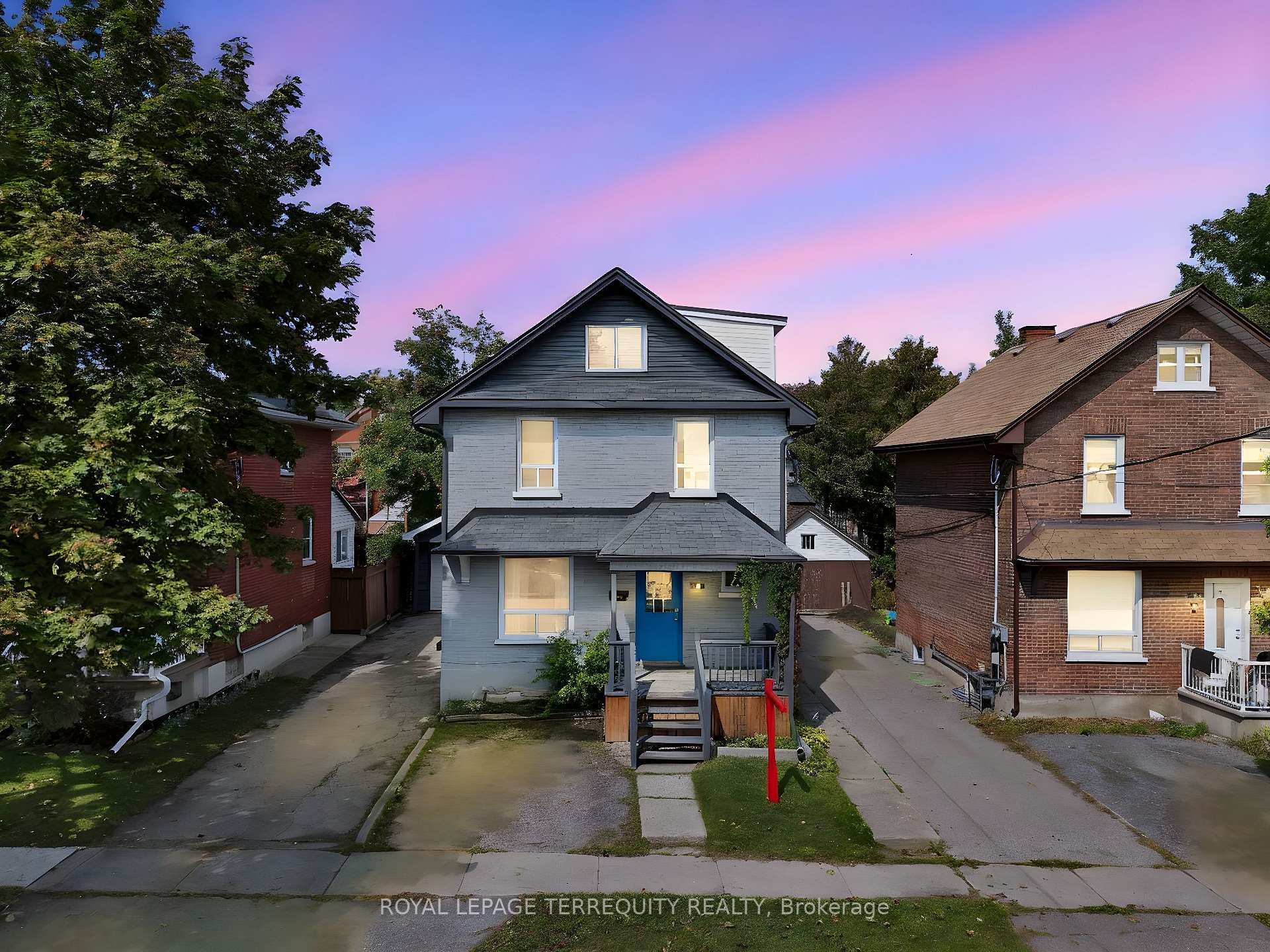 Photo 4 of 246 Bruce Street, Oshawa, Central — HOMEH
