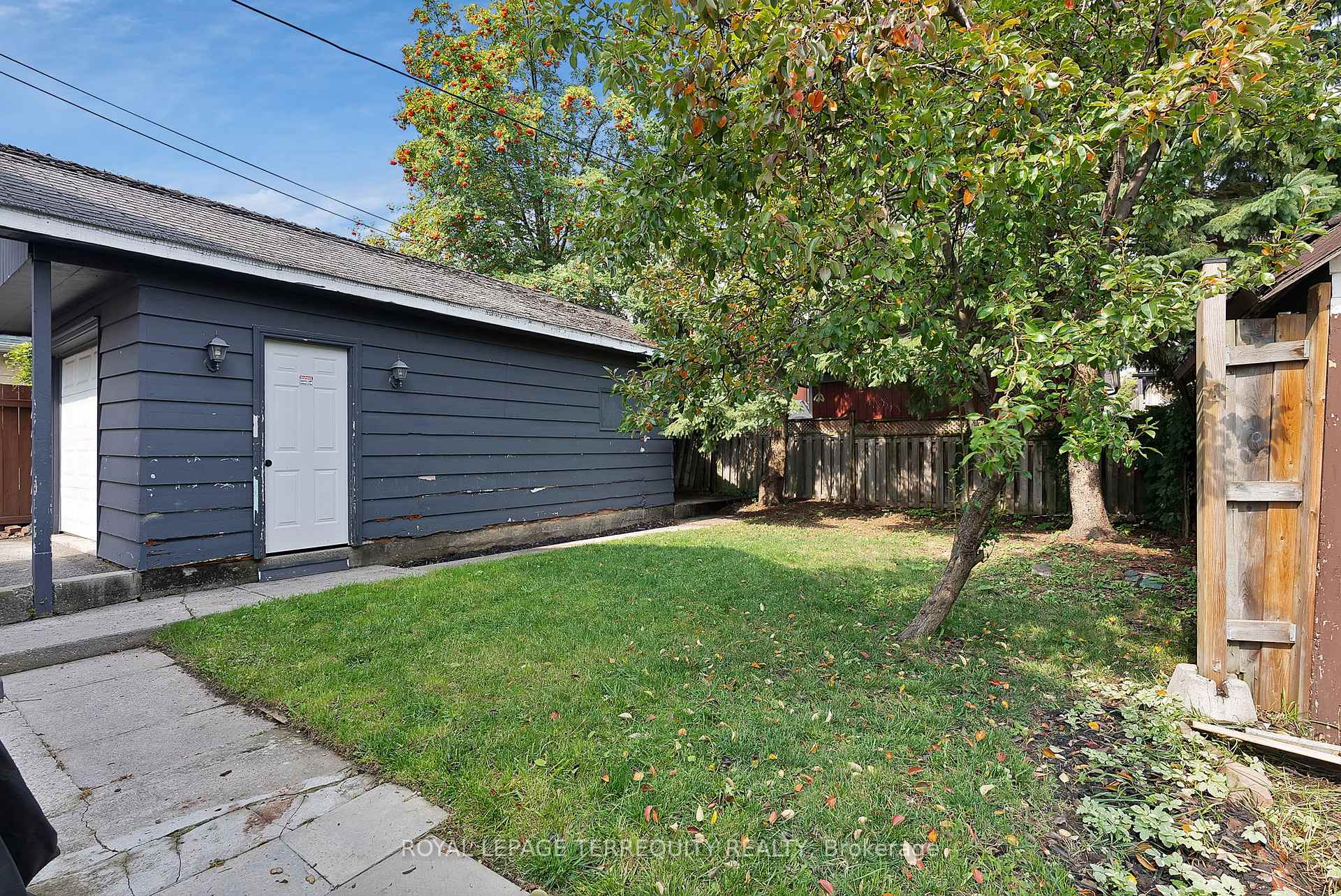 Photo 44 of 246 Bruce Street, Oshawa, Central — HOMEH