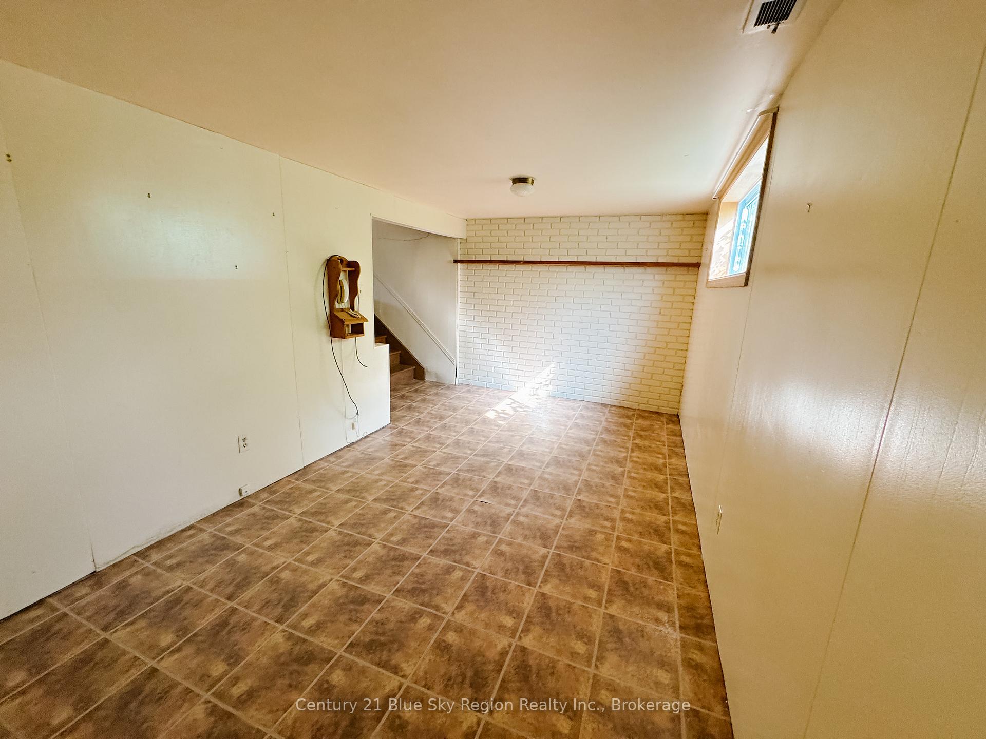 Photo 22 of 163 Beverly Road, North Bay, Widdifield — HOMEH