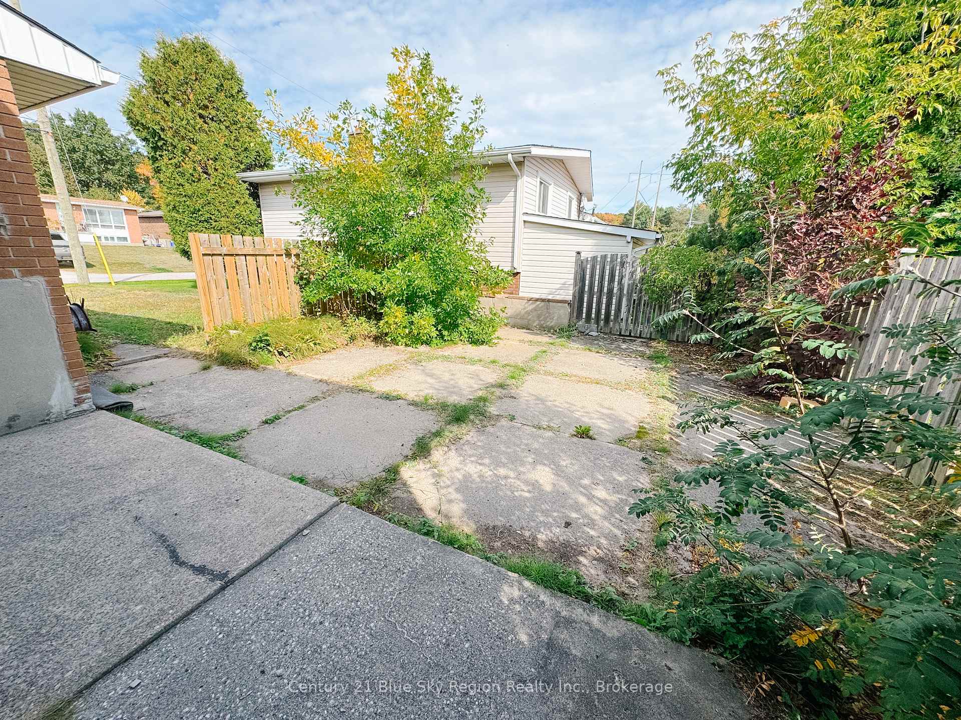 Photo 31 of 163 Beverly Road, North Bay, Widdifield — HOMEH