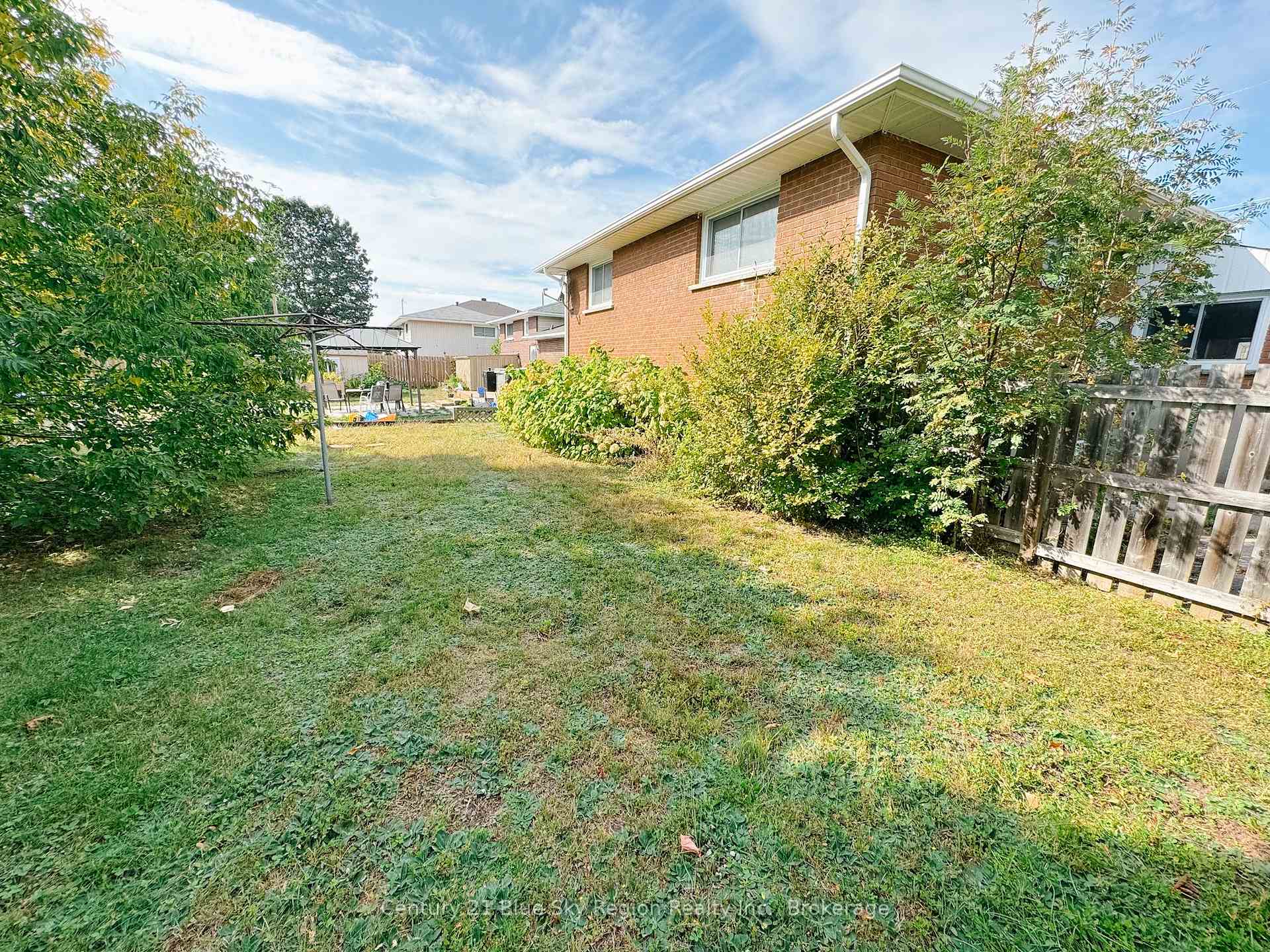 Photo 33 of 163 Beverly Road, North Bay, Widdifield — HOMEH