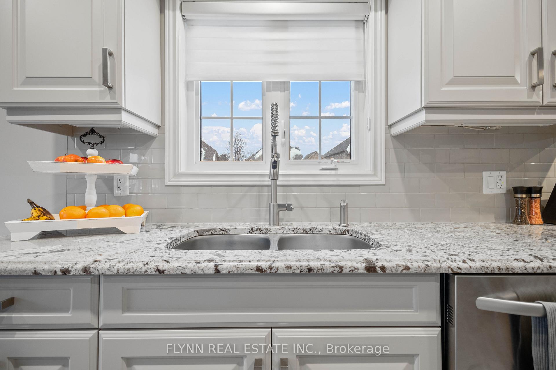 Photo 15 of 2 Joyce Crescent, Pelham, Fonthill — HOMEH