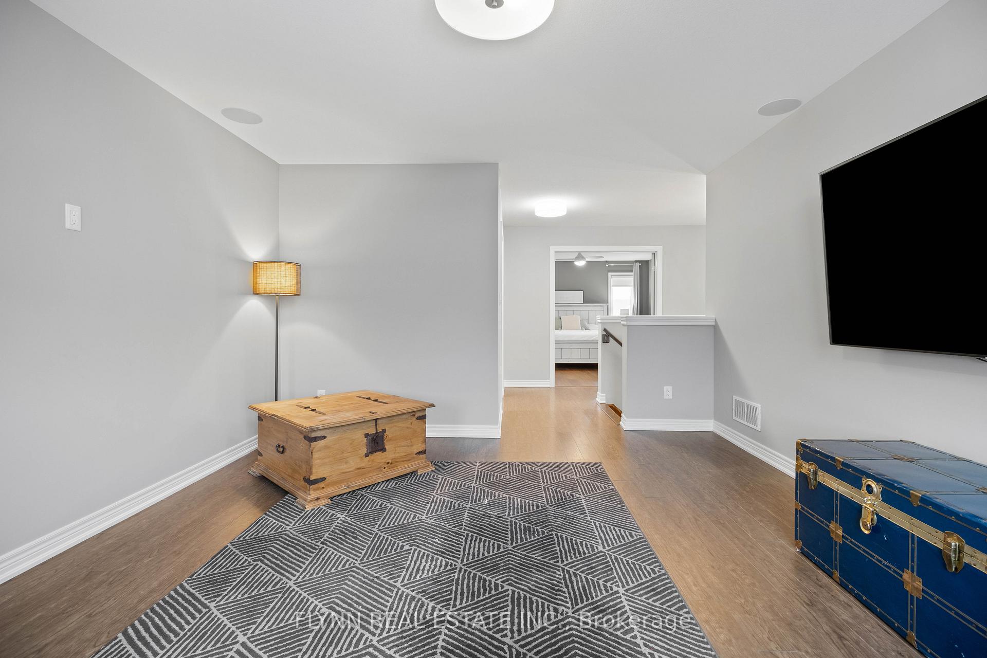 Photo 32 of 2 Joyce Crescent, Pelham, Fonthill — HOMEH