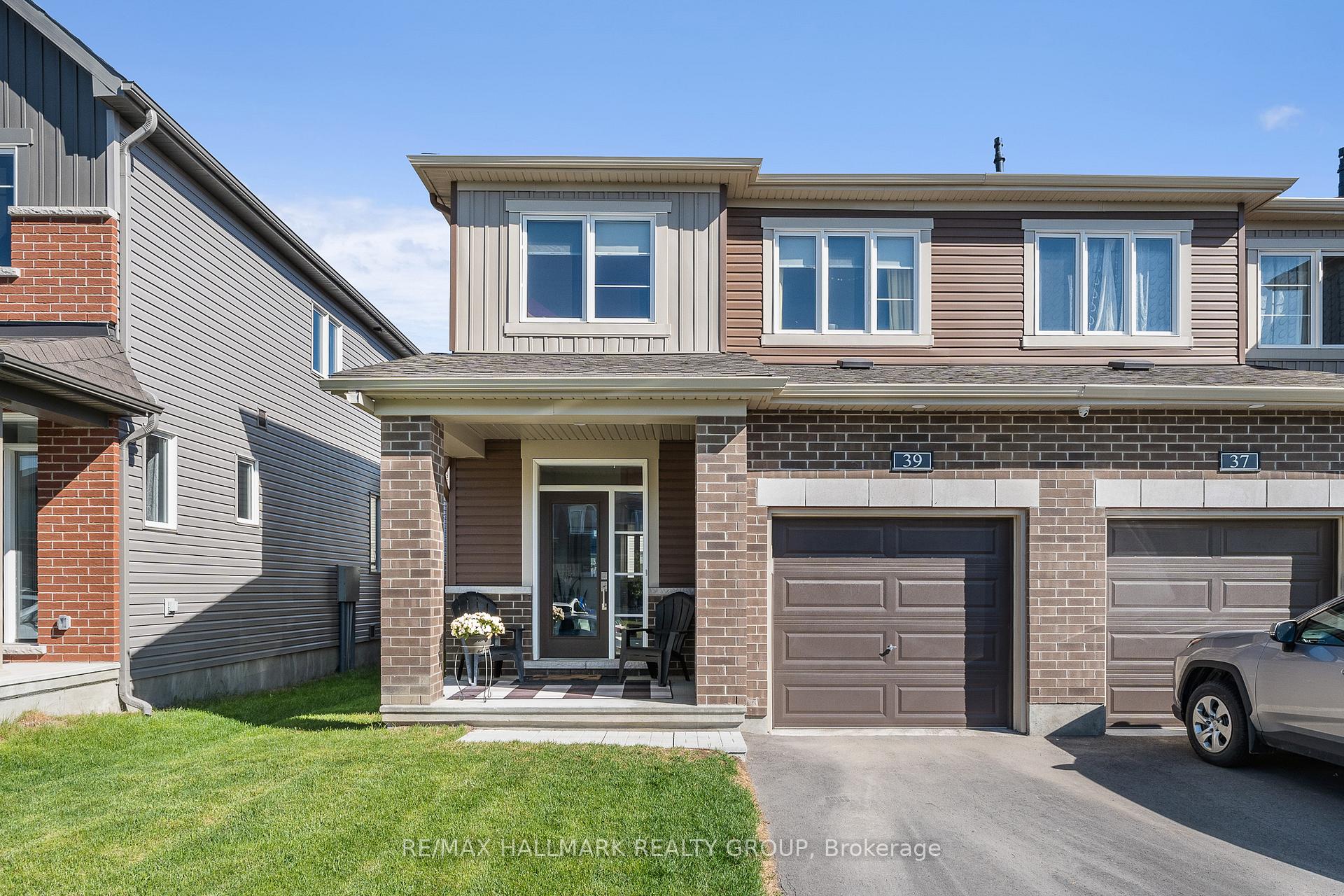 Front of 39 Gardenpost Terrace