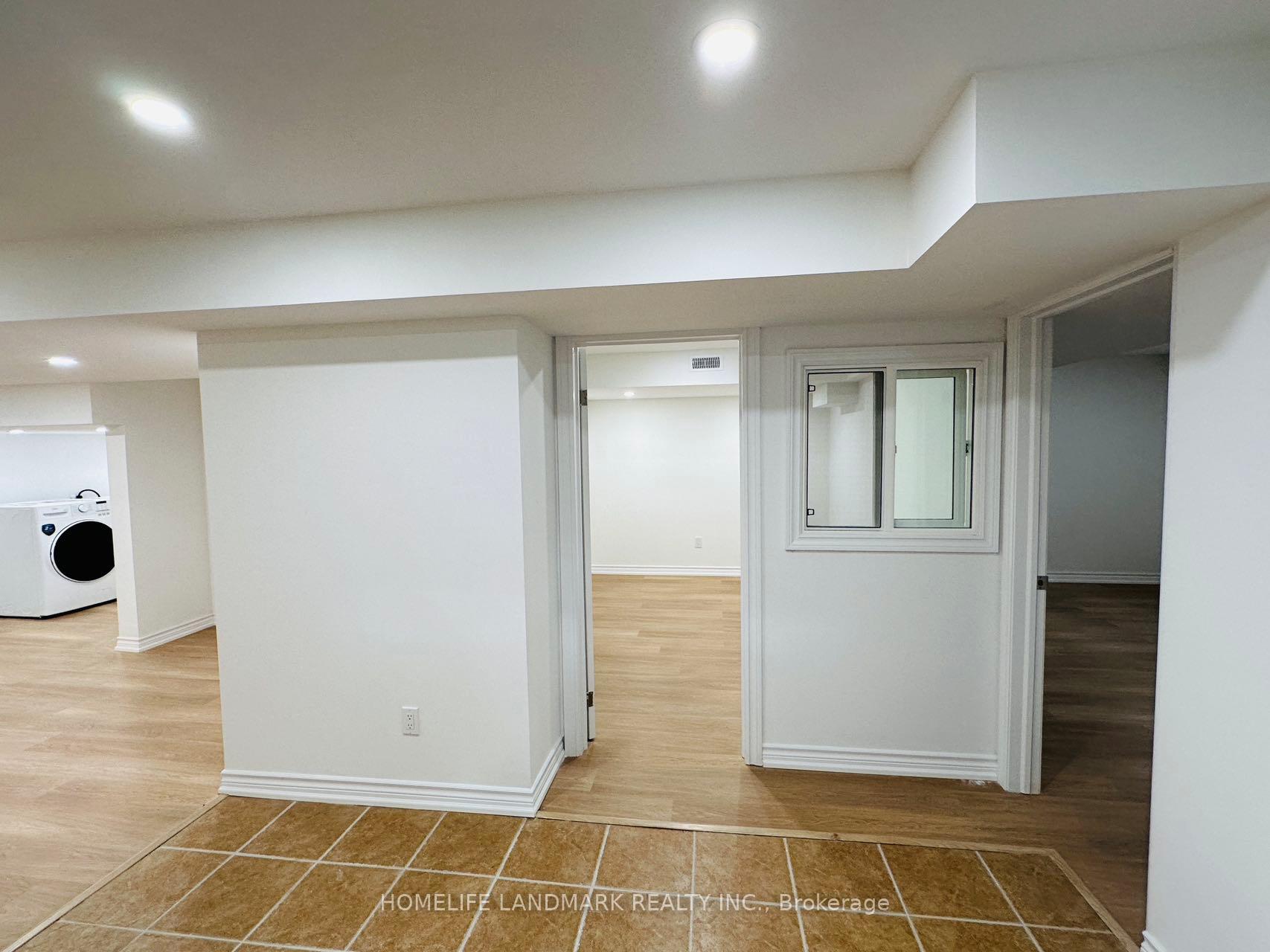 Photo 10 of 49 Lucien Street, Markham, Village Green-South Unionville — HOMEH