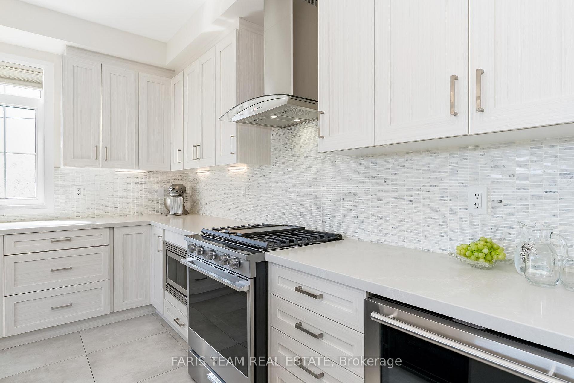 Photo 3 of 1 Pridham Place, New Tecumseth, Tottenham — HOMEH