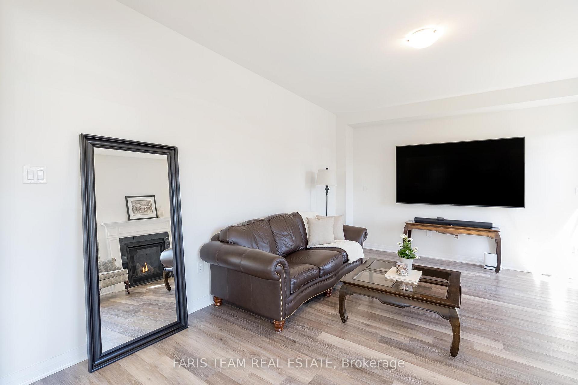 Photo 12 of 1 Pridham Place, New Tecumseth, Tottenham — HOMEH