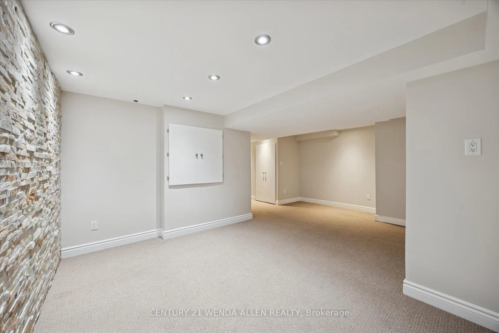 Photo 13 of 1781 Woodgate Trail, Oshawa, Samac — HOMEH