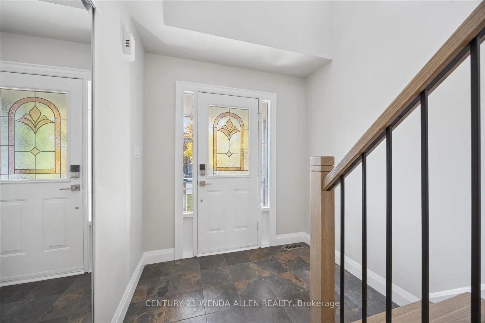 Photo 31 of 1781 Woodgate Trail, Oshawa, Samac — HOMEH