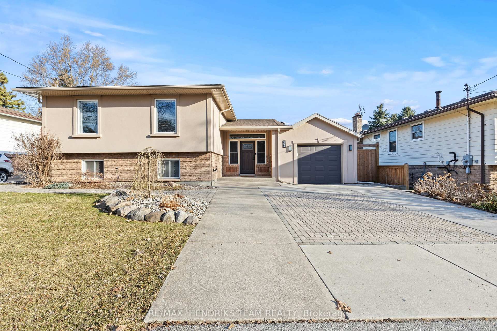 Photo 2 of 23 Hurricane Road, Pelham, Fonthill — HOMEH