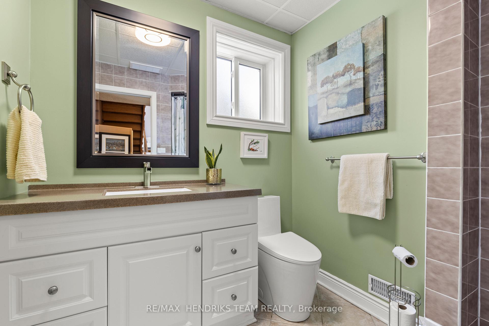 Photo 34 of 23 Hurricane Road, Pelham, Fonthill — HOMEH