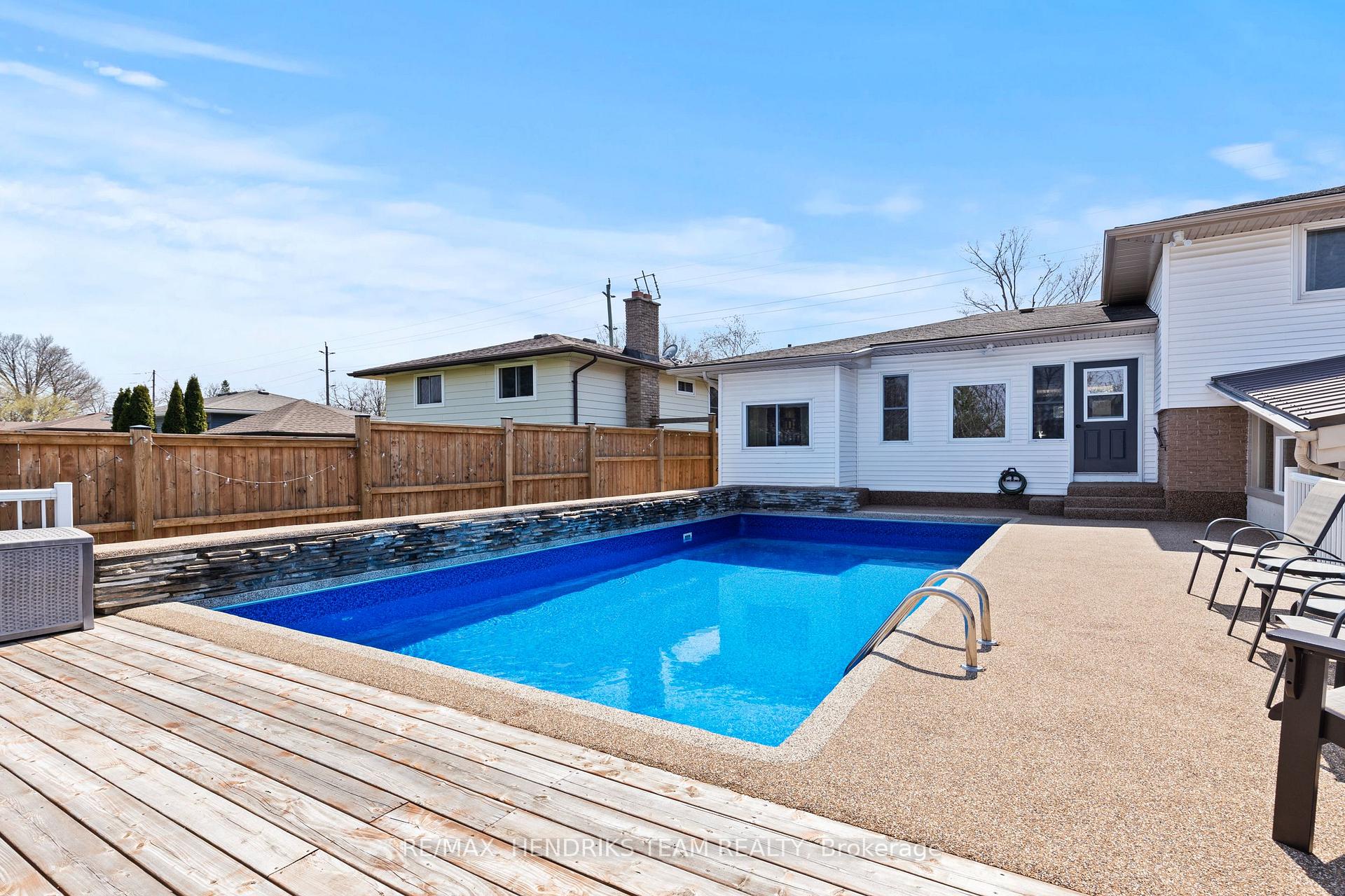 Photo 44 of 23 Hurricane Road, Pelham, Fonthill — HOMEH