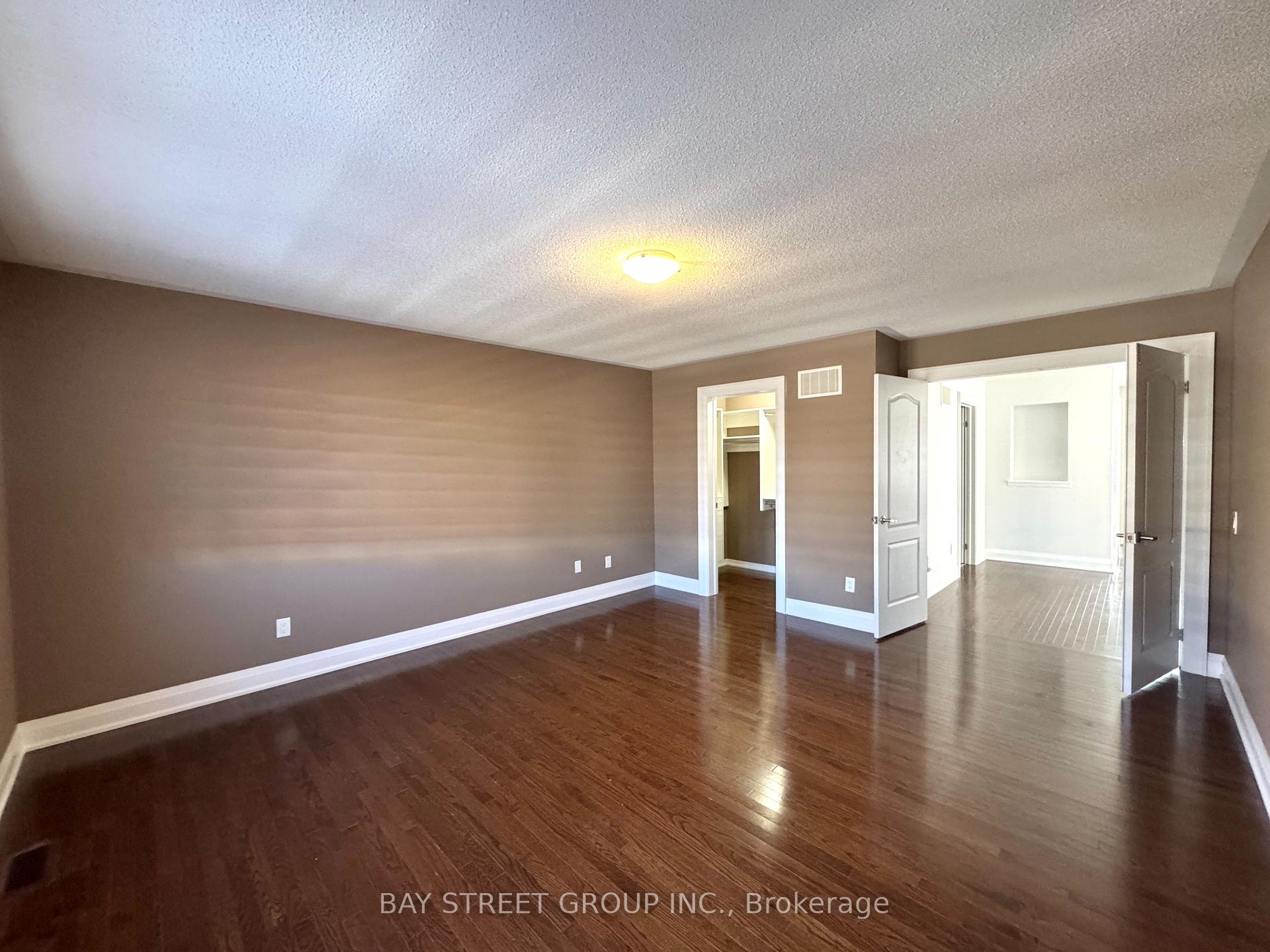 Photo 14 of 78 Silkgrove Terrace, Markham, Wismer — HOMEH