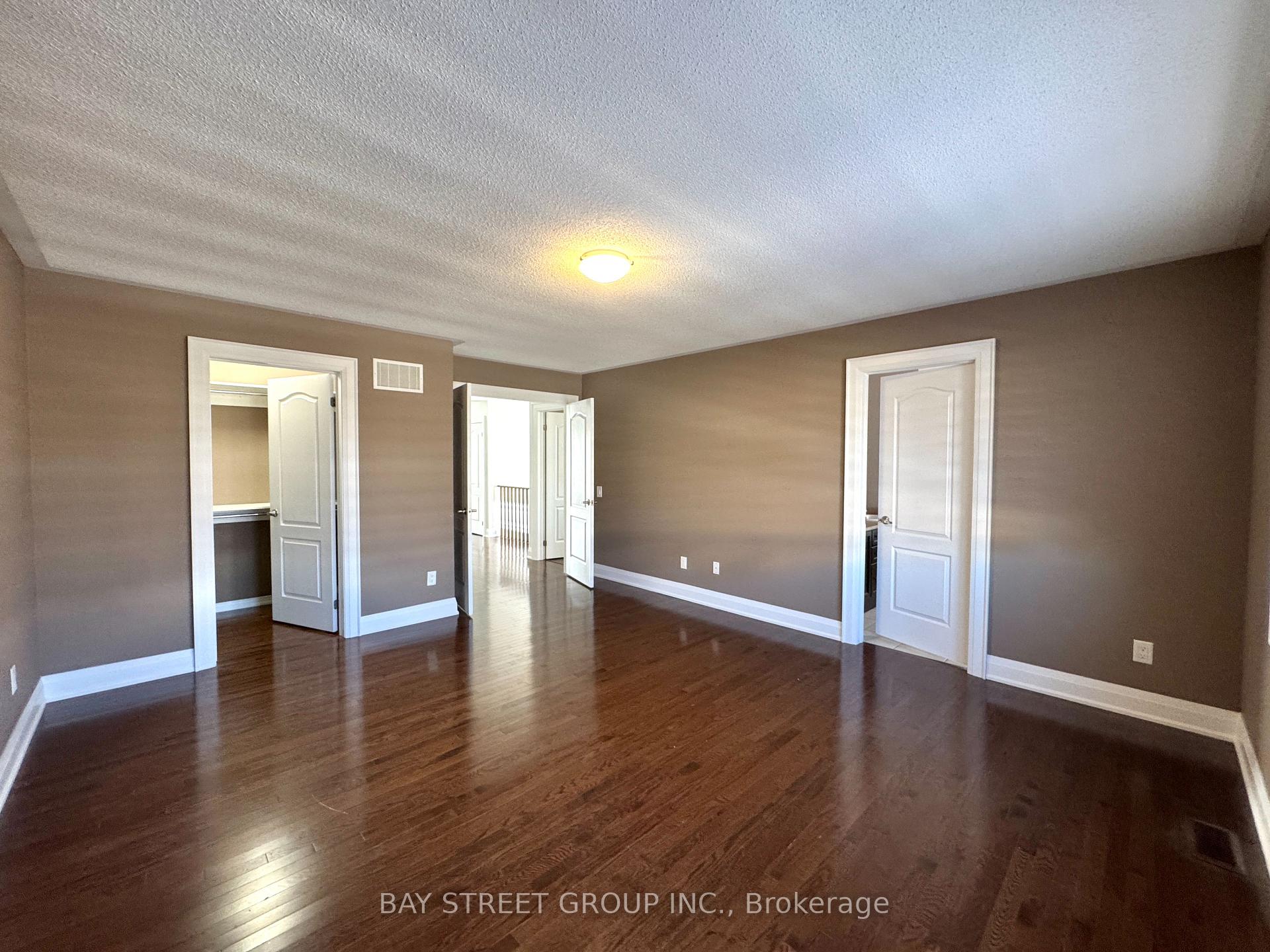 Photo 16 of 78 Silkgrove Terrace, Markham, Wismer — HOMEH
