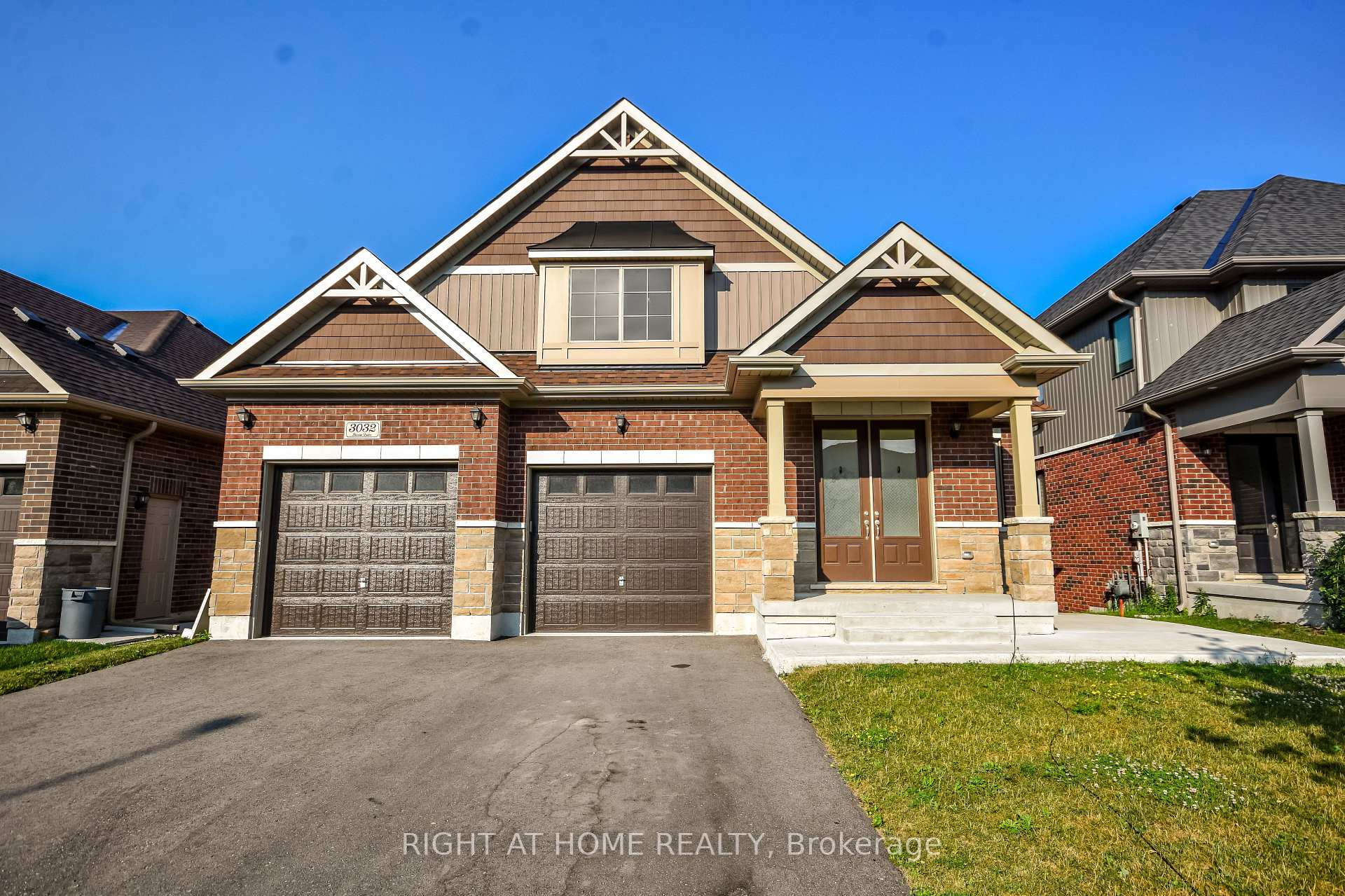 Photo 2 of 3032 Sierra Drive, Orillia — HOMEH