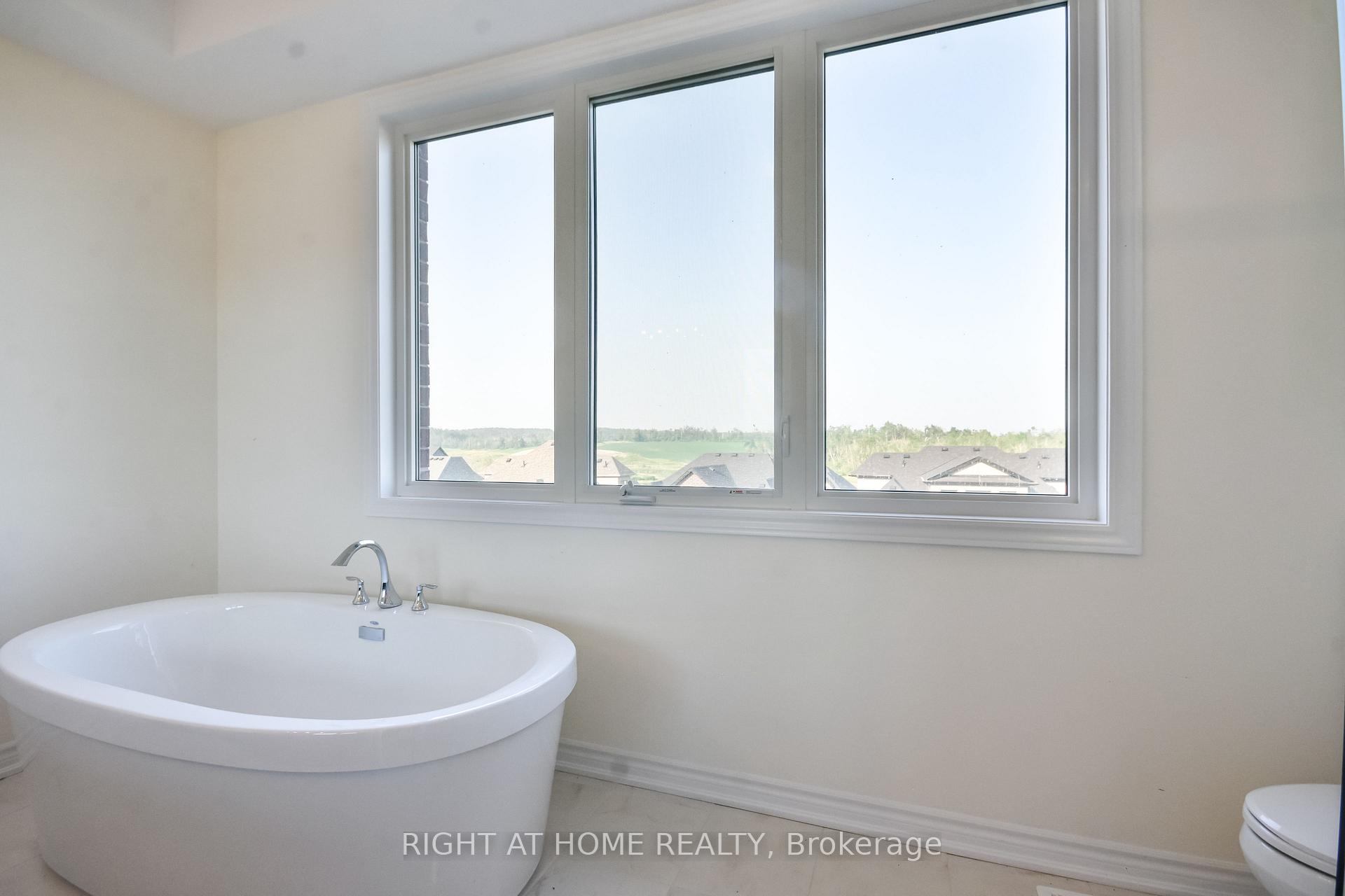 Photo 14 of 3032 Sierra Drive, Orillia — HOMEH