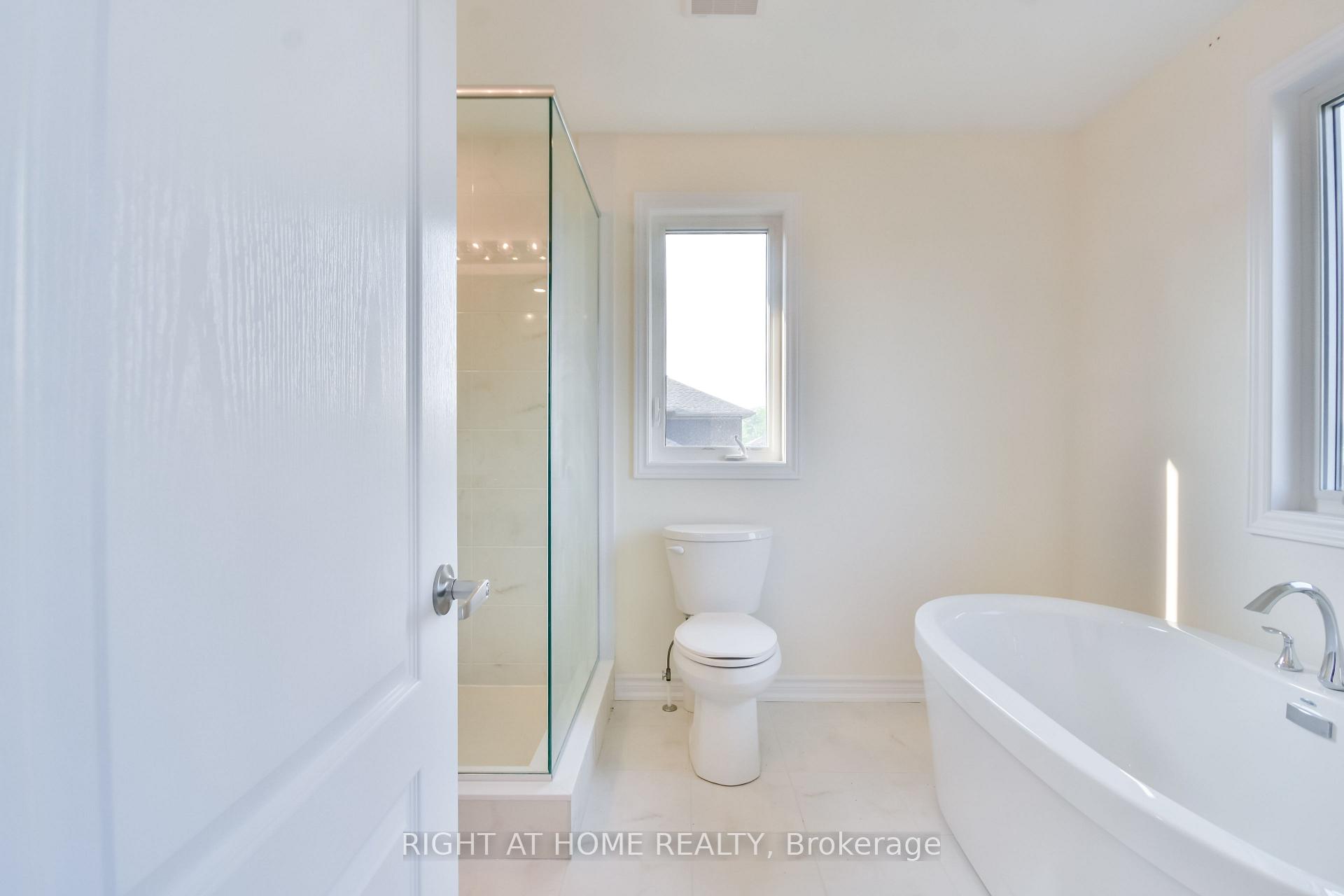 Photo 33 of 3032 Sierra Drive, Orillia — HOMEH