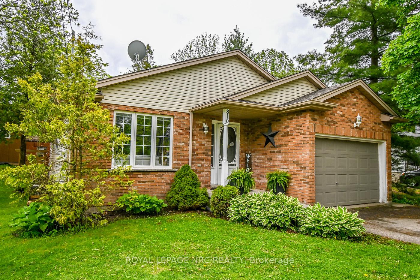 Photo 2 of 810 Canboro Road W, Pelham, Fenwick — HOMEH