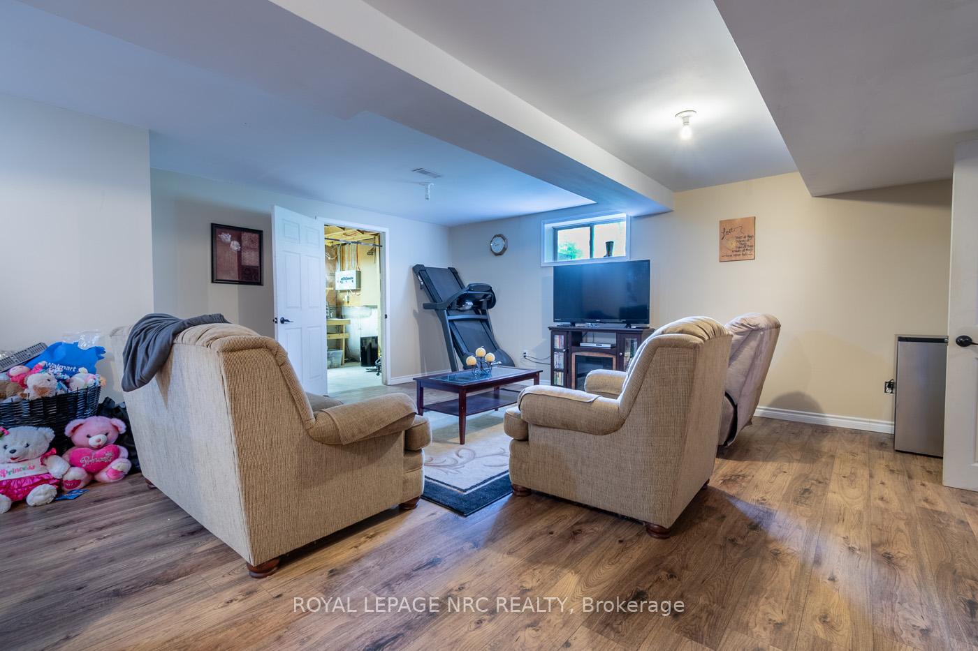 Photo 28 of 810 Canboro Road W, Pelham, Fenwick — HOMEH