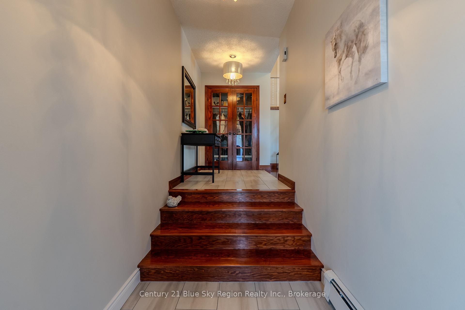 Photo 9 of 110 Sable Crescent, North Bay, Birchaven — HOMEH