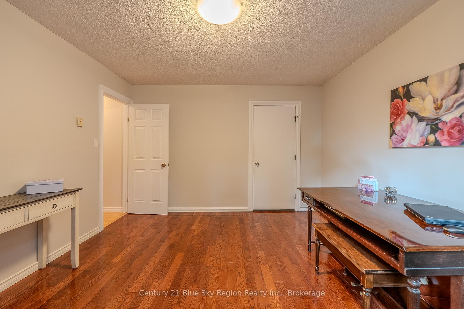 Photo 33 of 110 Sable Crescent, North Bay, Birchaven — HOMEH