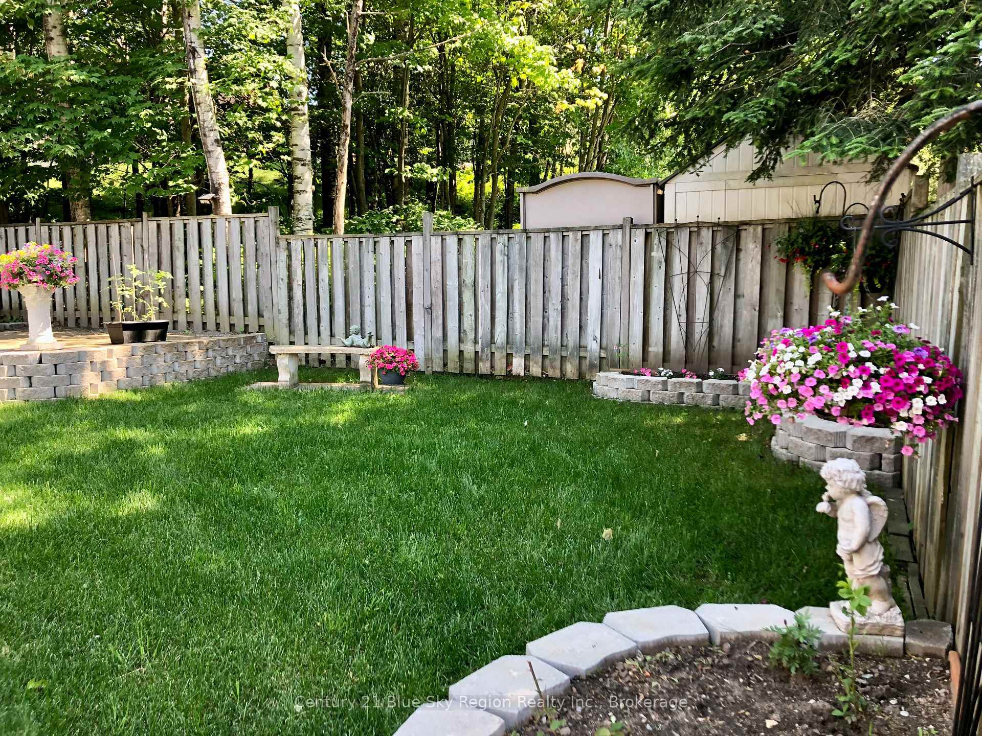 Photo 50 of 110 Sable Crescent, North Bay, Birchaven — HOMEH