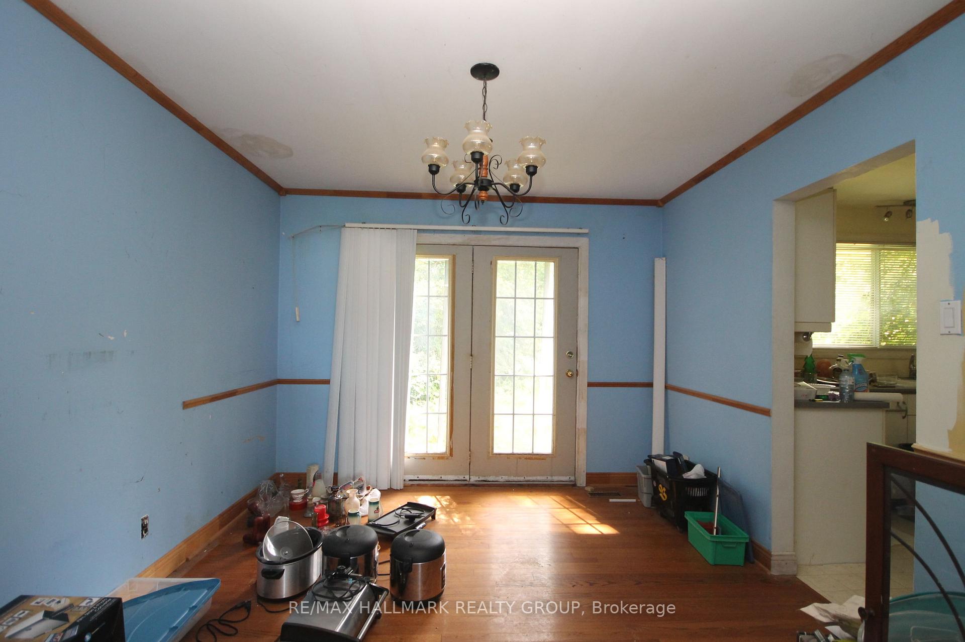 Photo 6 of 2516 Page Road, Ottawa, Chapel Hill South - Orleans Village — HOMEH